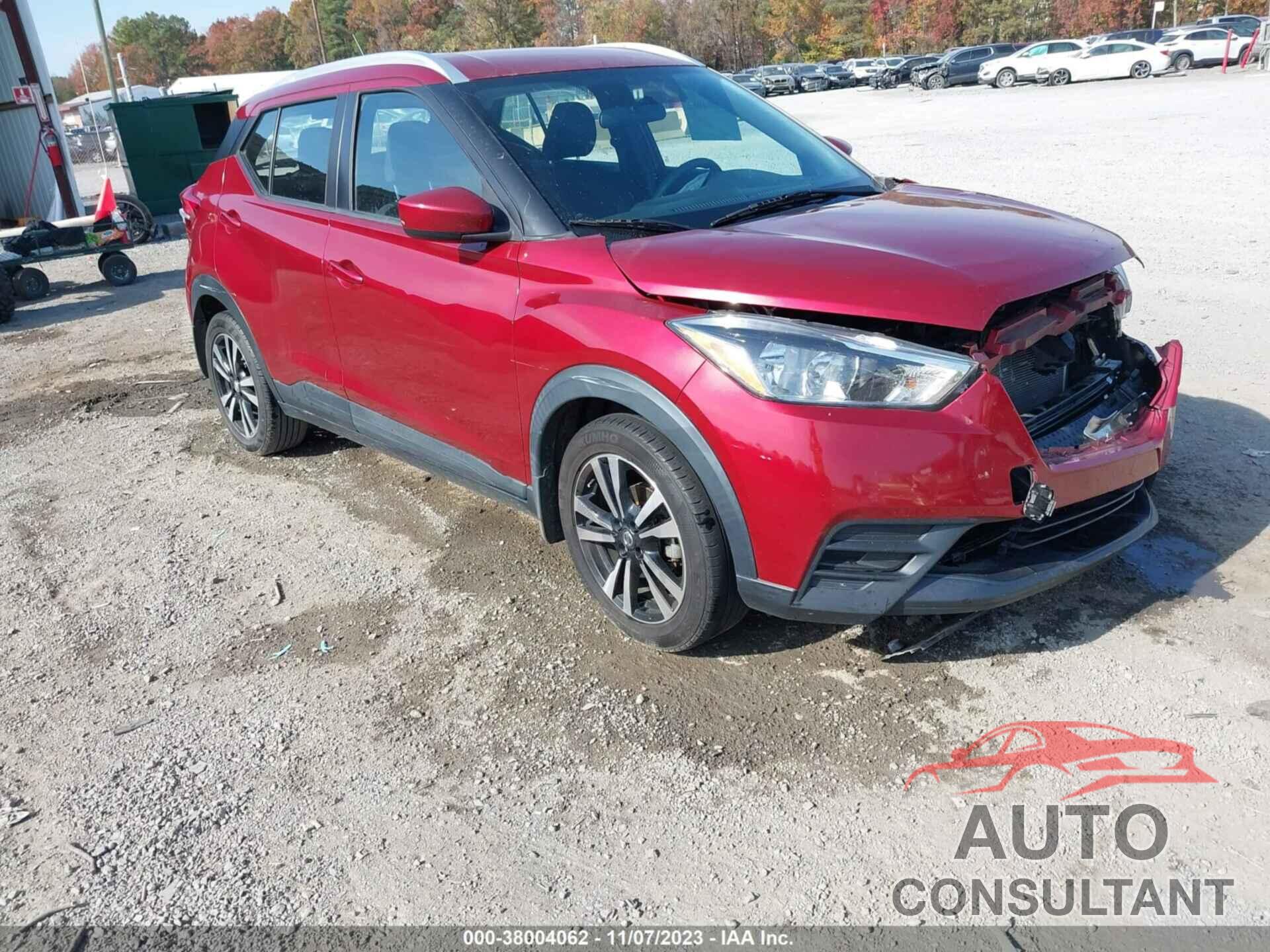 NISSAN KICKS 2018 - 3N1CP5CU4JL528913