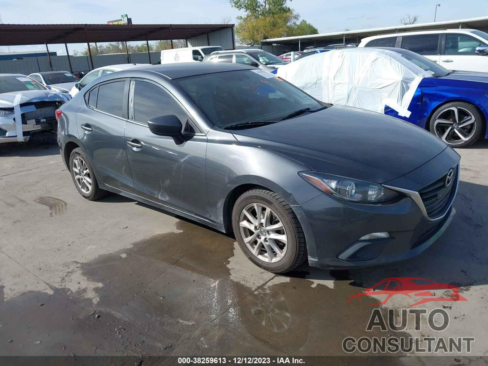 MAZDA MAZDA3 2016 - JM1BM1U76G1304223