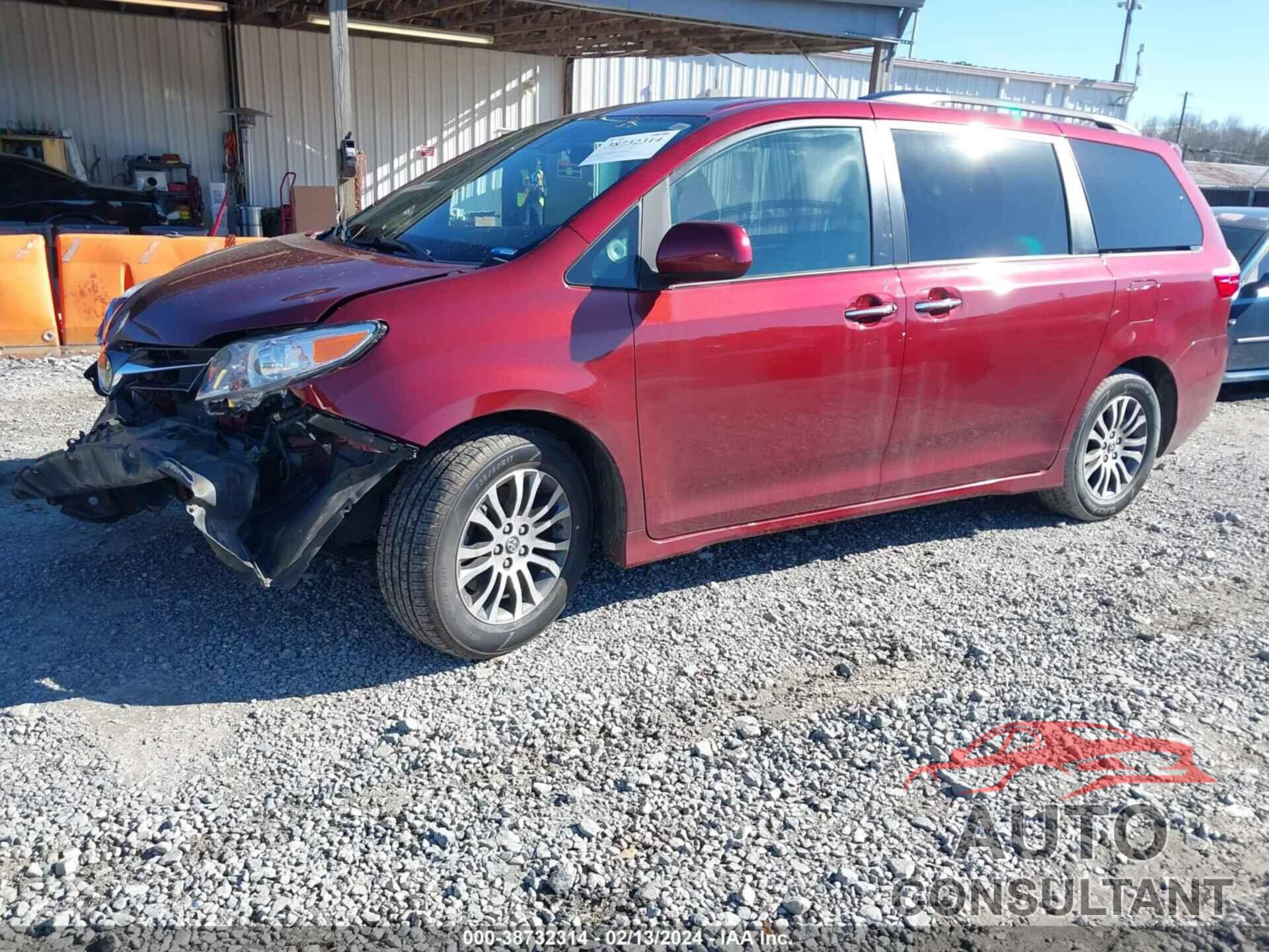 TOYOTA SIENNA 2019 - 5TDYZ3DC0KS020005