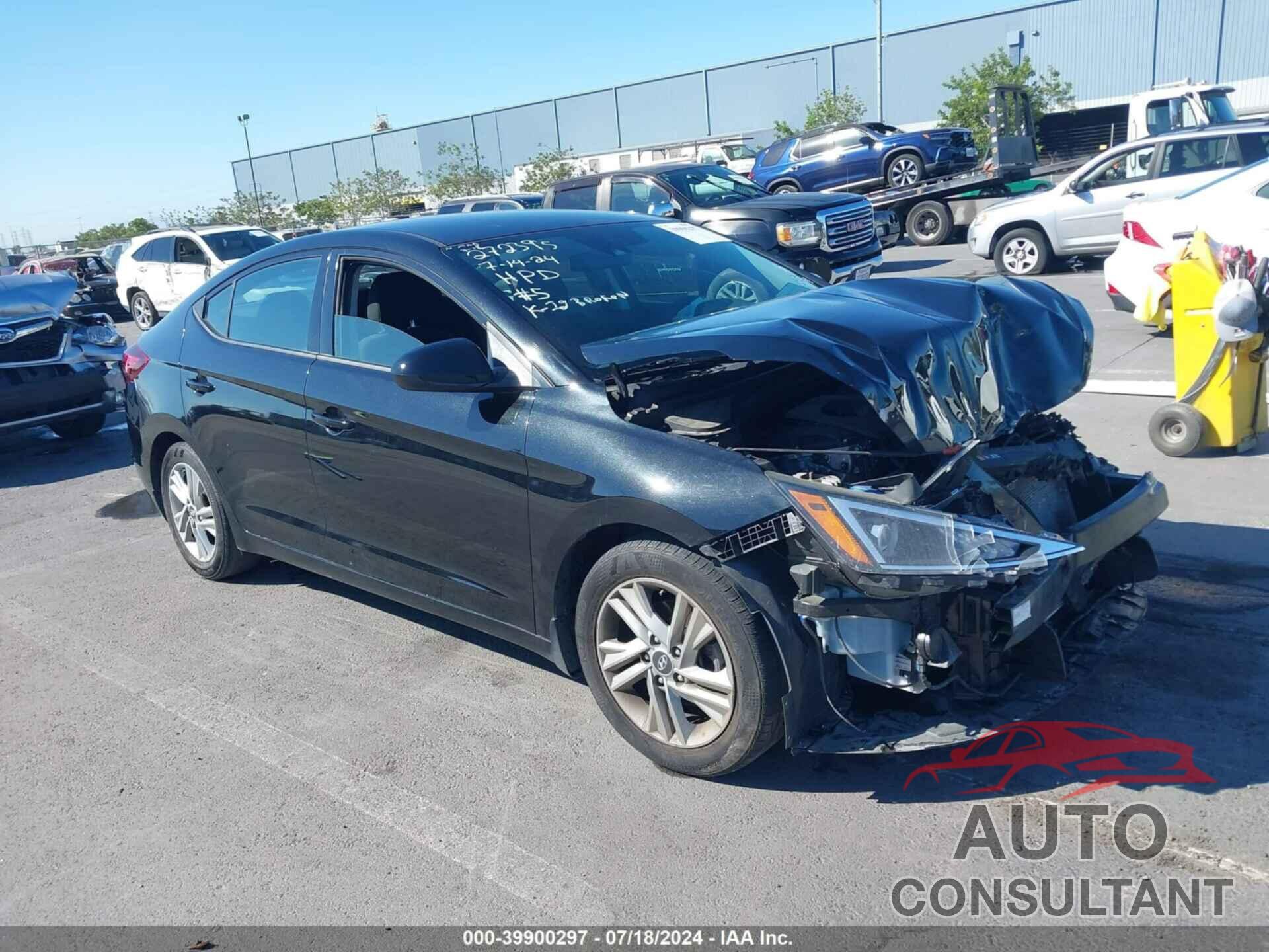 HYUNDAI ELANTRA 2020 - 5NPD84LF1LH586667