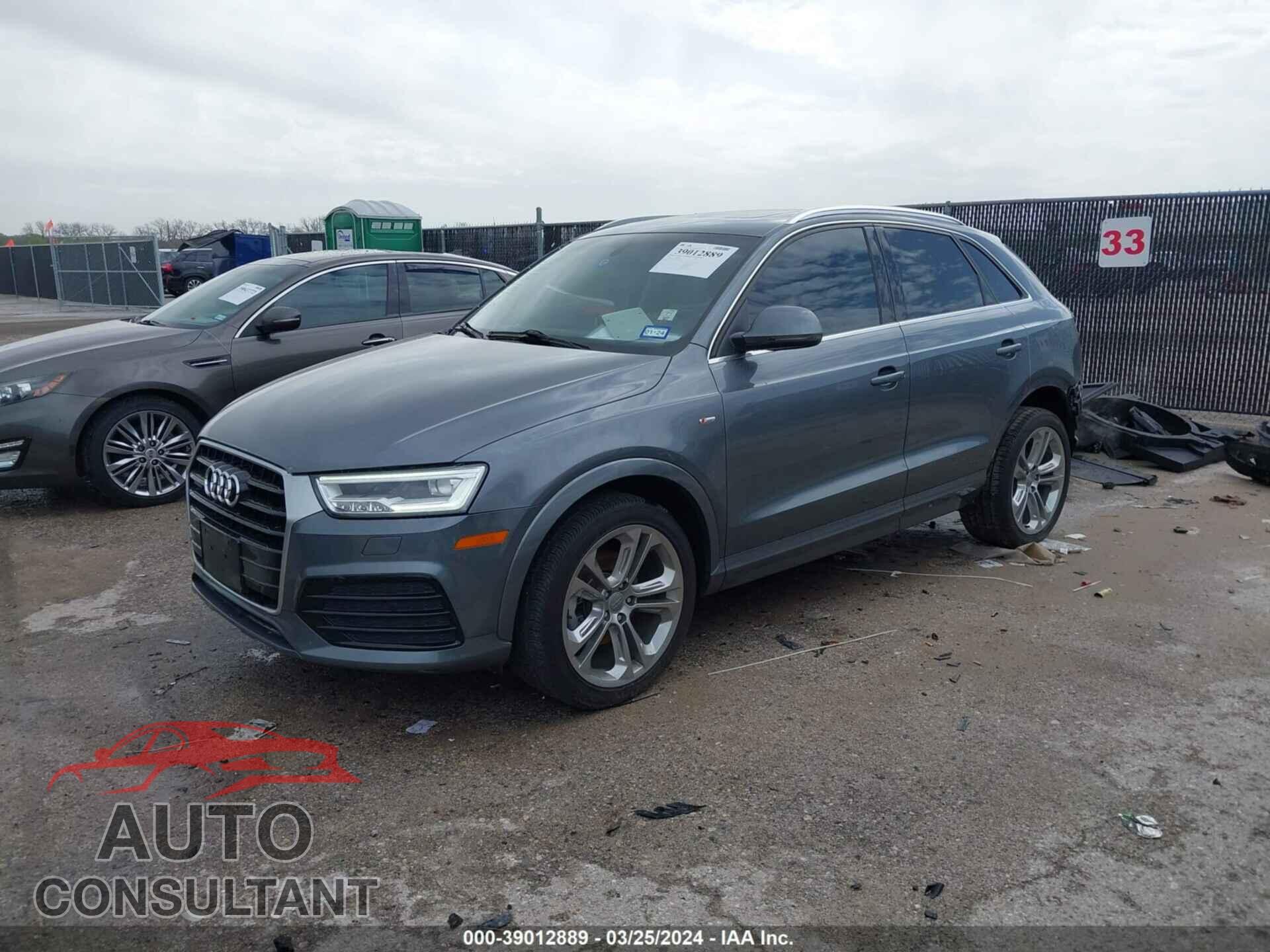 AUDI Q3 2017 - WA1GCCFS2HR013169