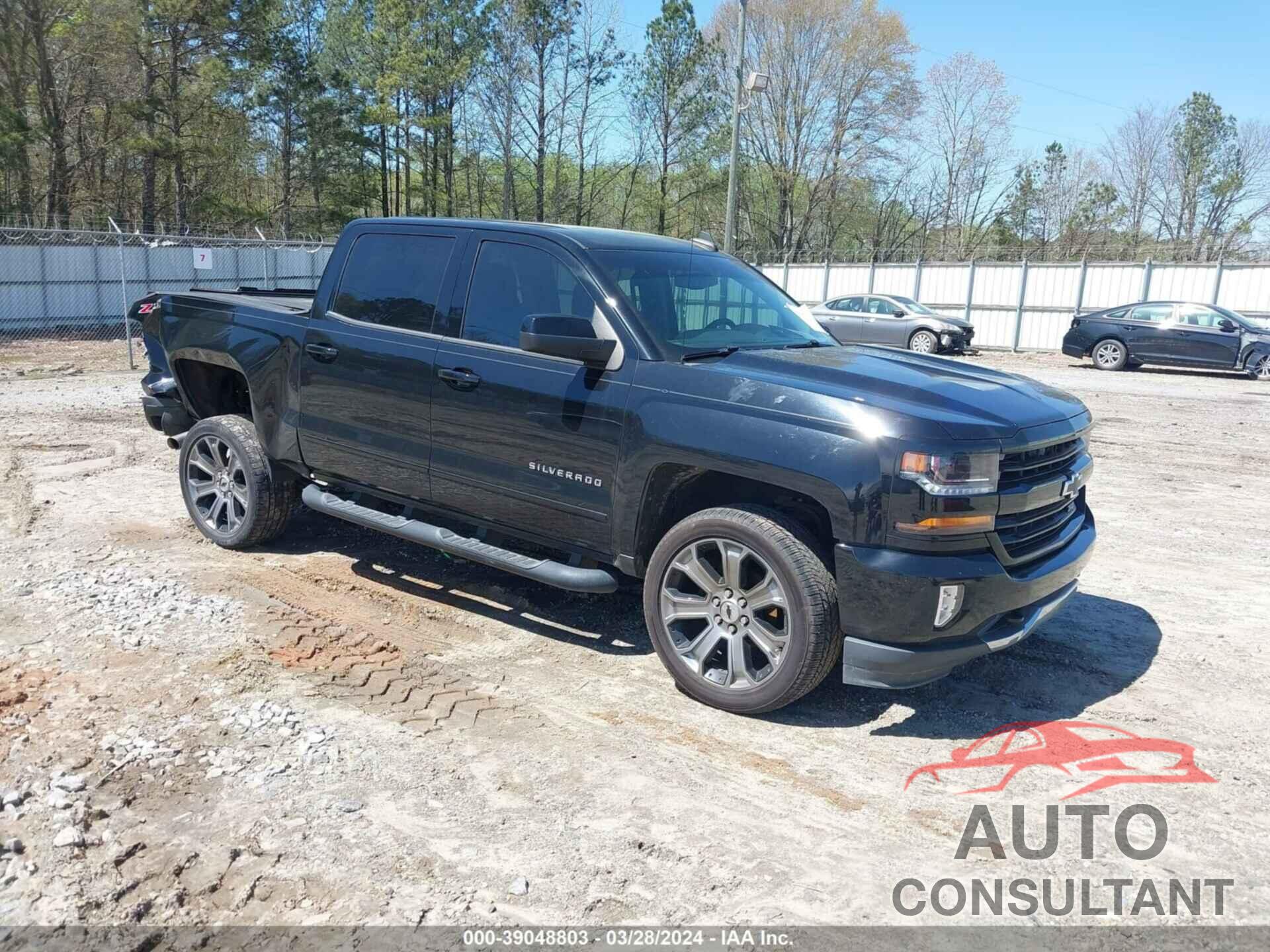 CHEVROLET SILVERADO 1500 2017 - 3GCUKREC8HG203163