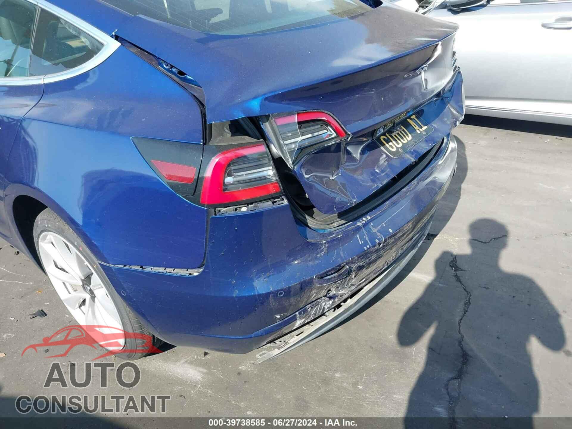 TESLA MODEL 3 2018 - 5YJ3E1EA7JF075965