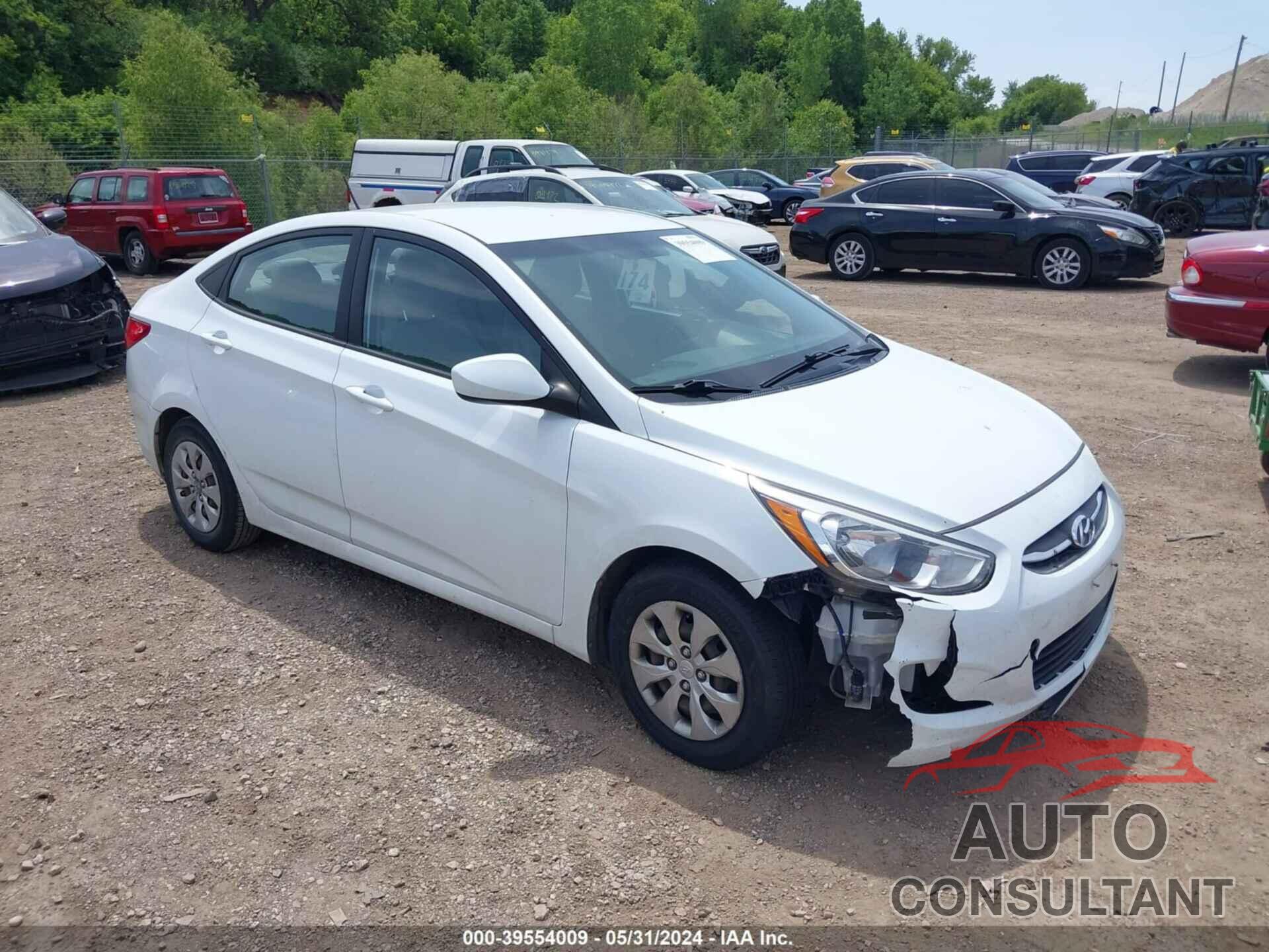 HYUNDAI ACCENT 2017 - KMHCT4AE6HU179148