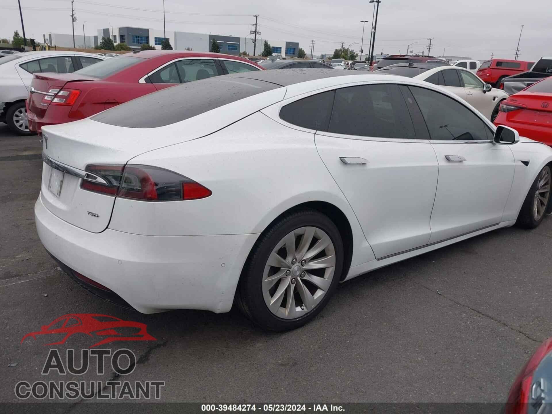 TESLA MODEL S 2018 - 5YJSA1E25JF281110