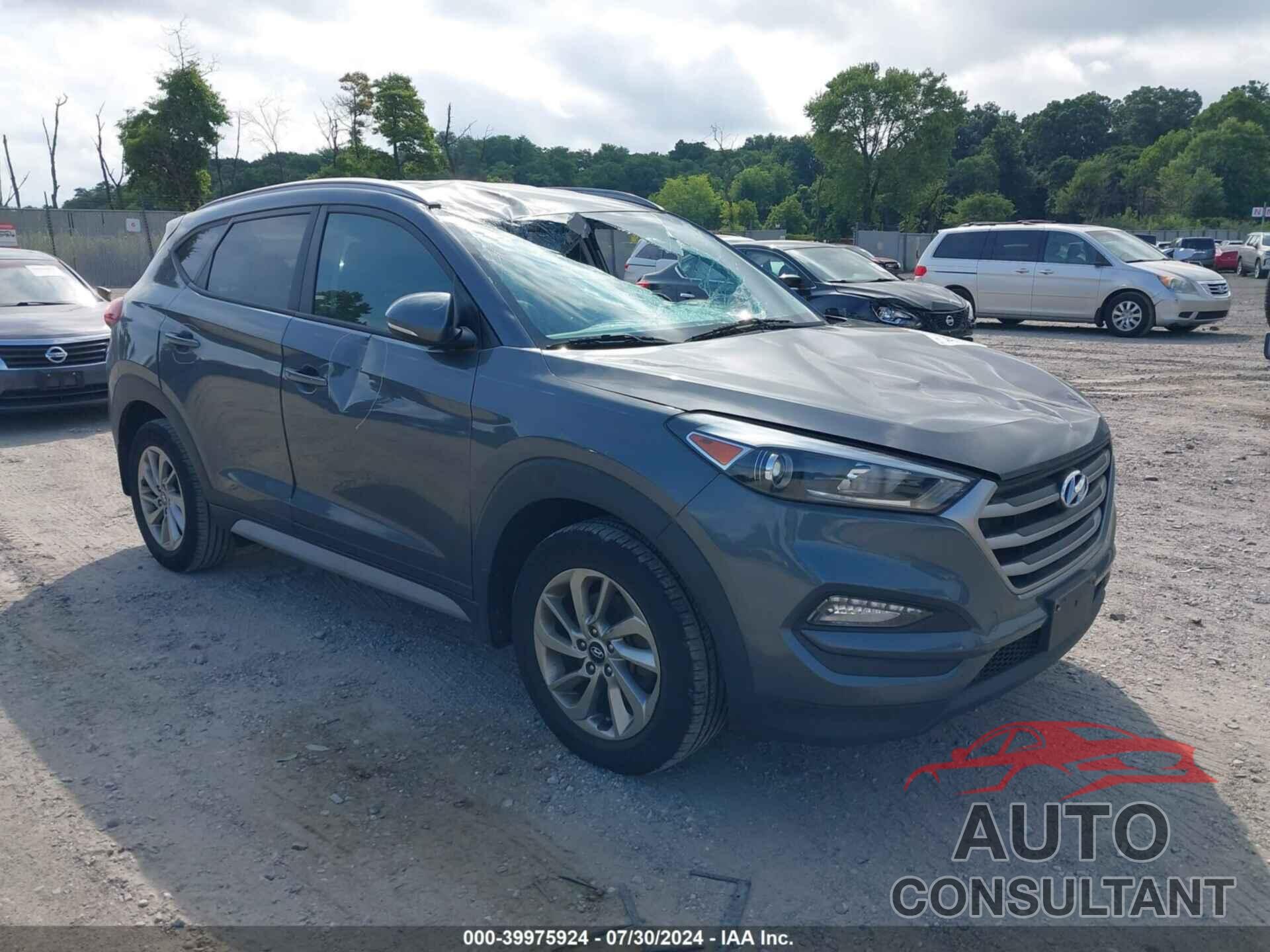 HYUNDAI TUCSON 2018 - KM8J33A45JU682751