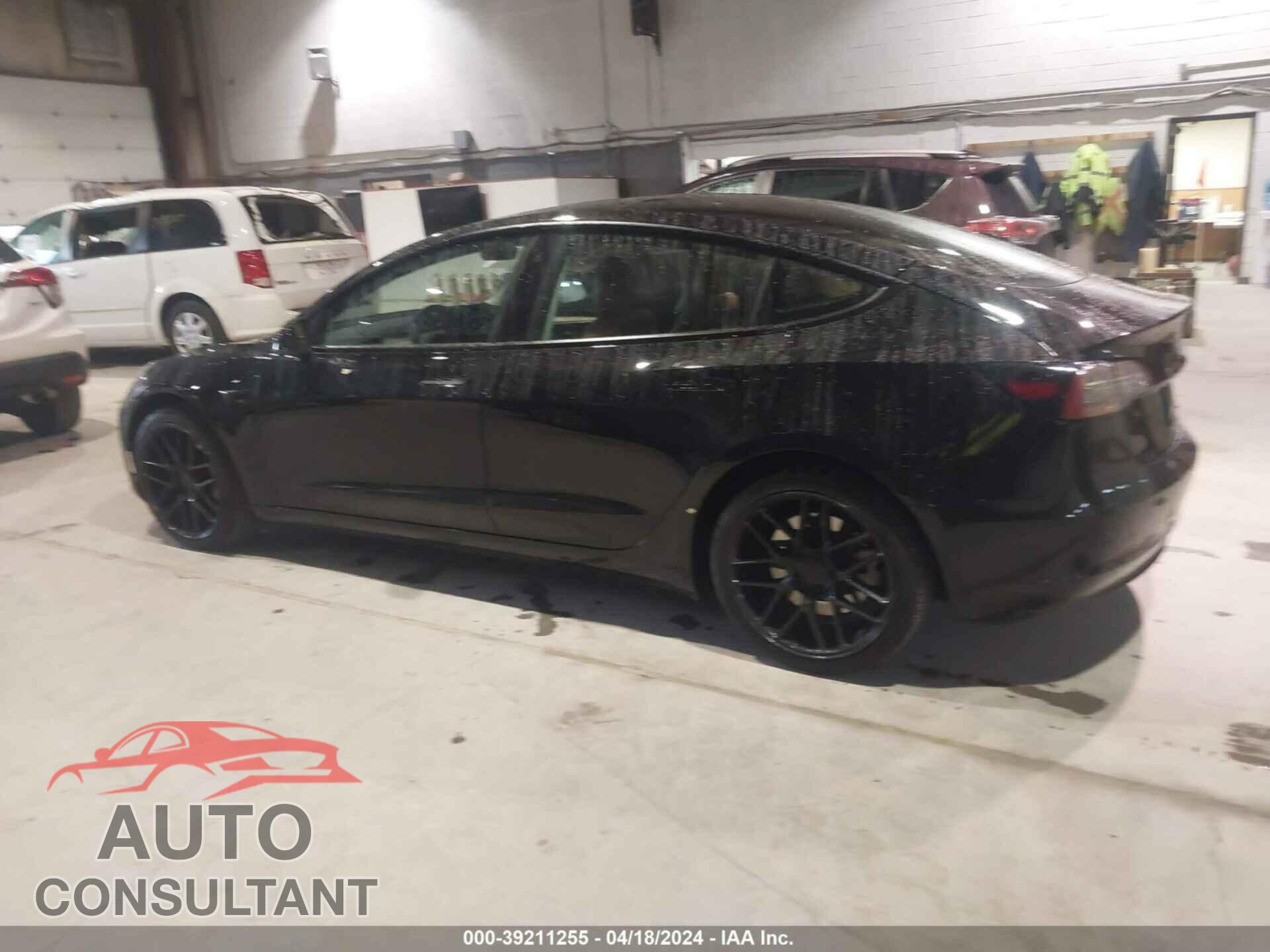TESLA MODEL 3 2021 - 5YJ3E1EB3MF979549