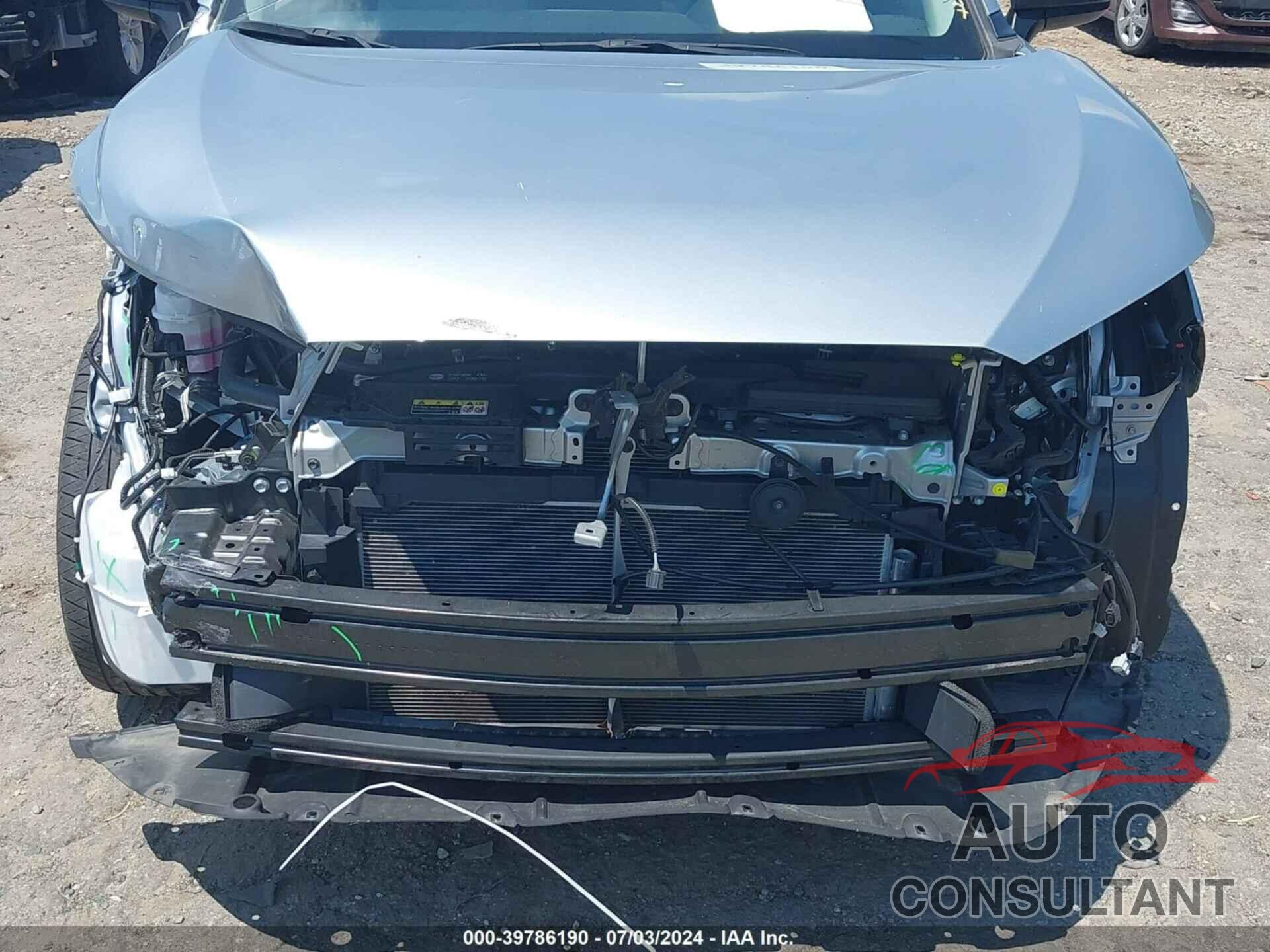 TOYOTA COROLLA CROSS 2023 - 7MUAAAAG2PV045229
