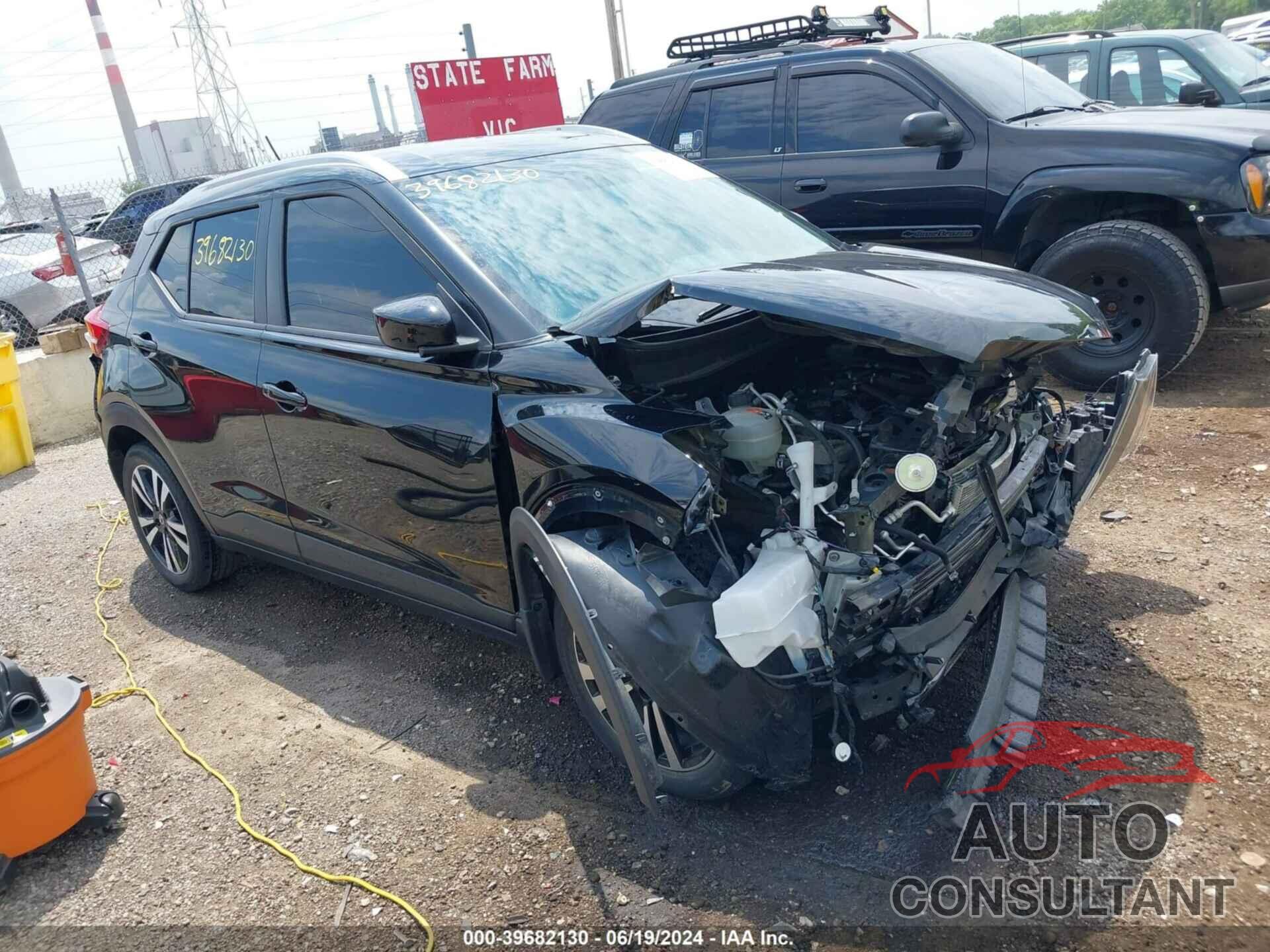 NISSAN KICKS 2019 - 3N1CP5CU5KL564174