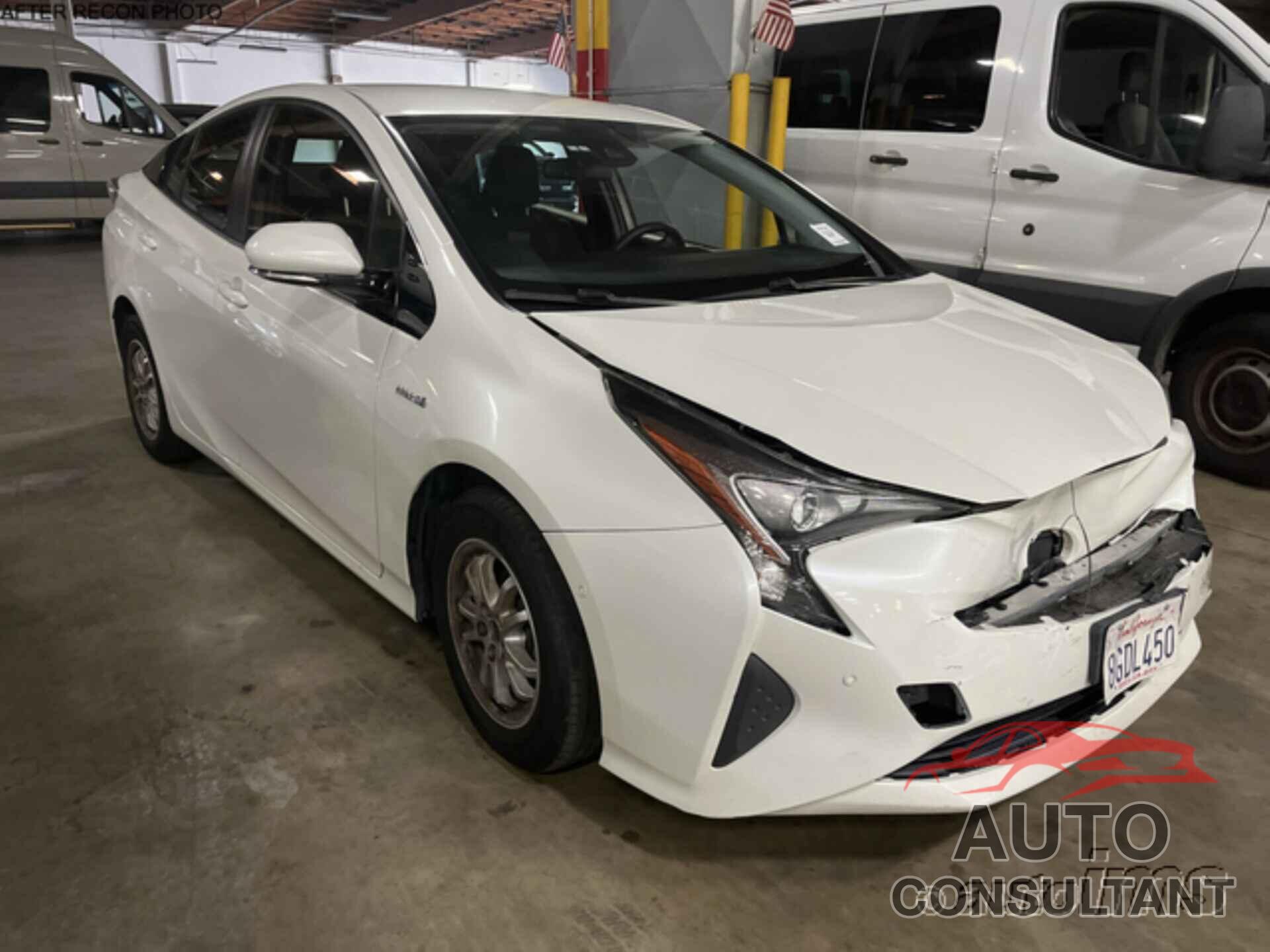 TOYOTA PRIUS 2018 - JTDKBRFU7J3077577