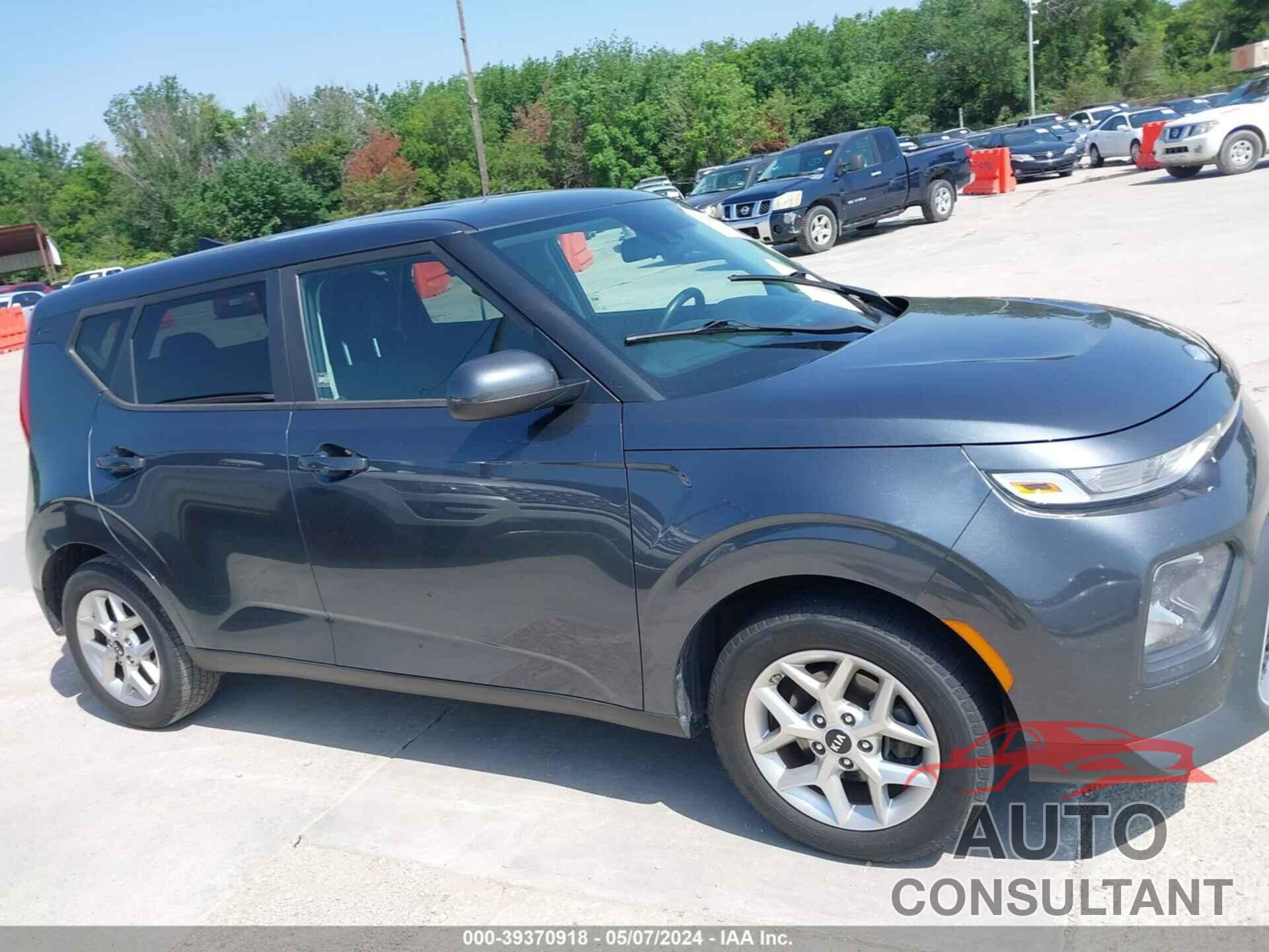 KIA SOUL 2020 - KNDJ23AU6L7040225