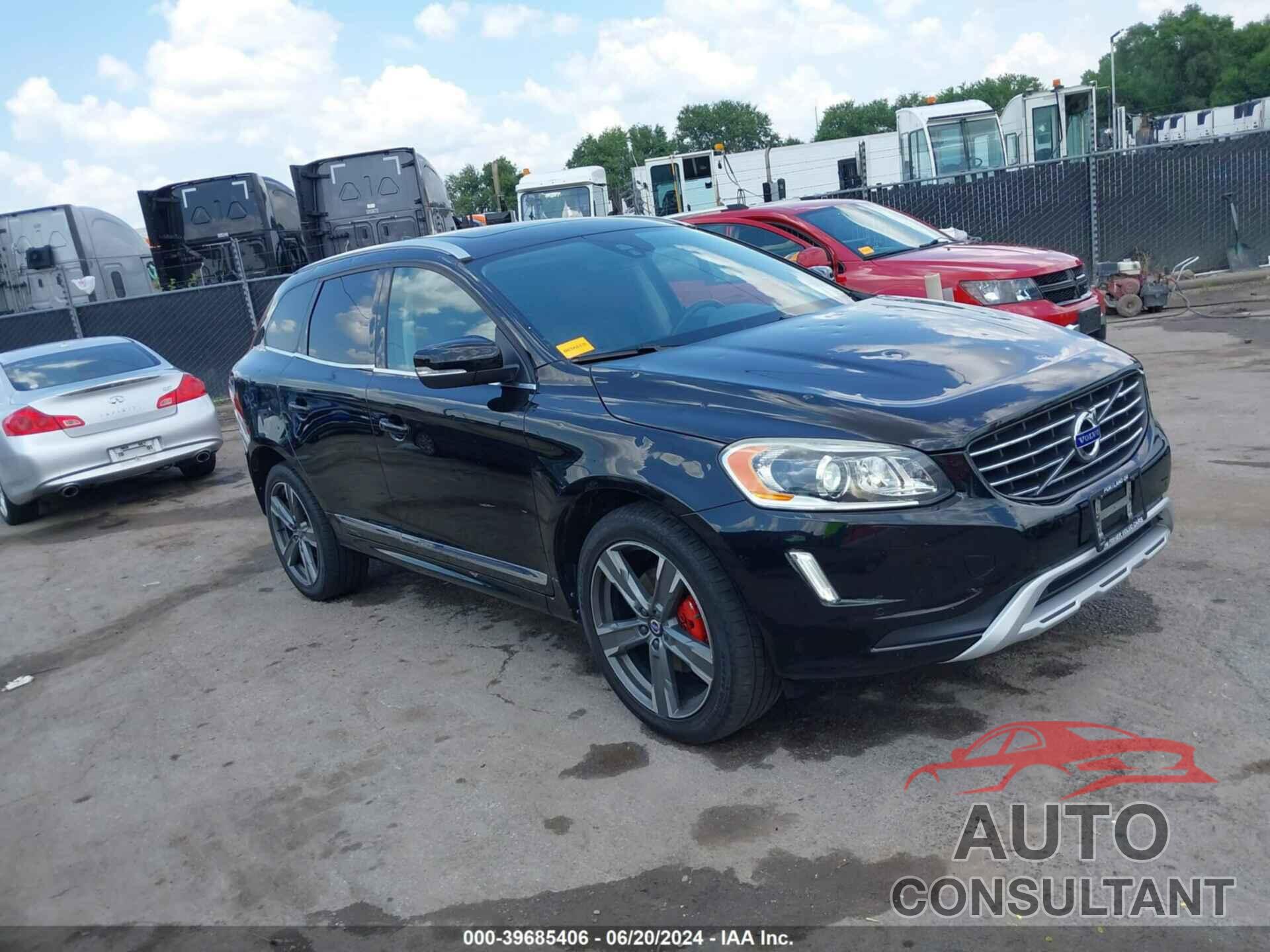 VOLVO XC60 2017 - YV449MRR4H2039008