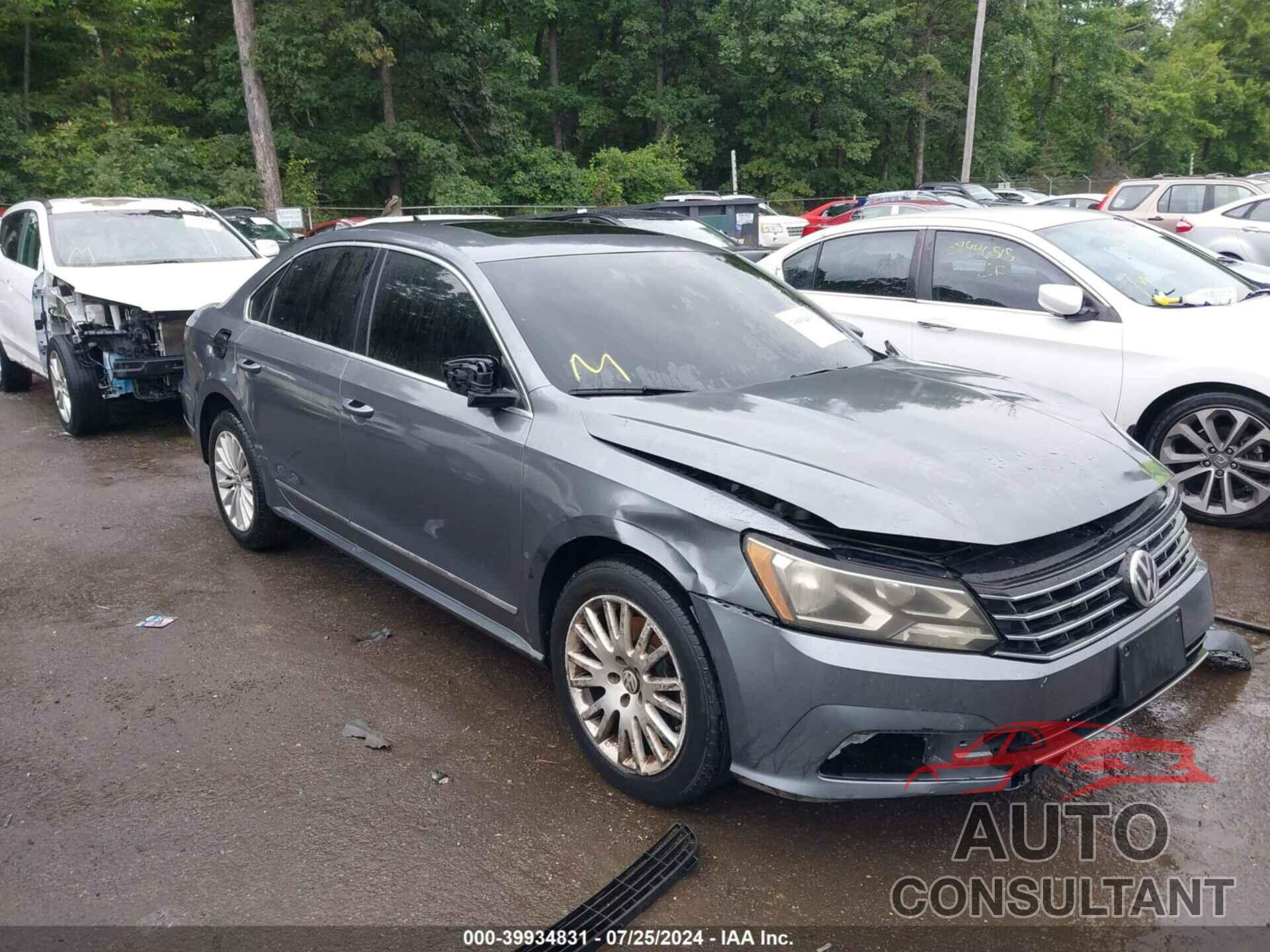 VOLKSWAGEN PASSAT 2017 - 1VWBT7A33HC023832