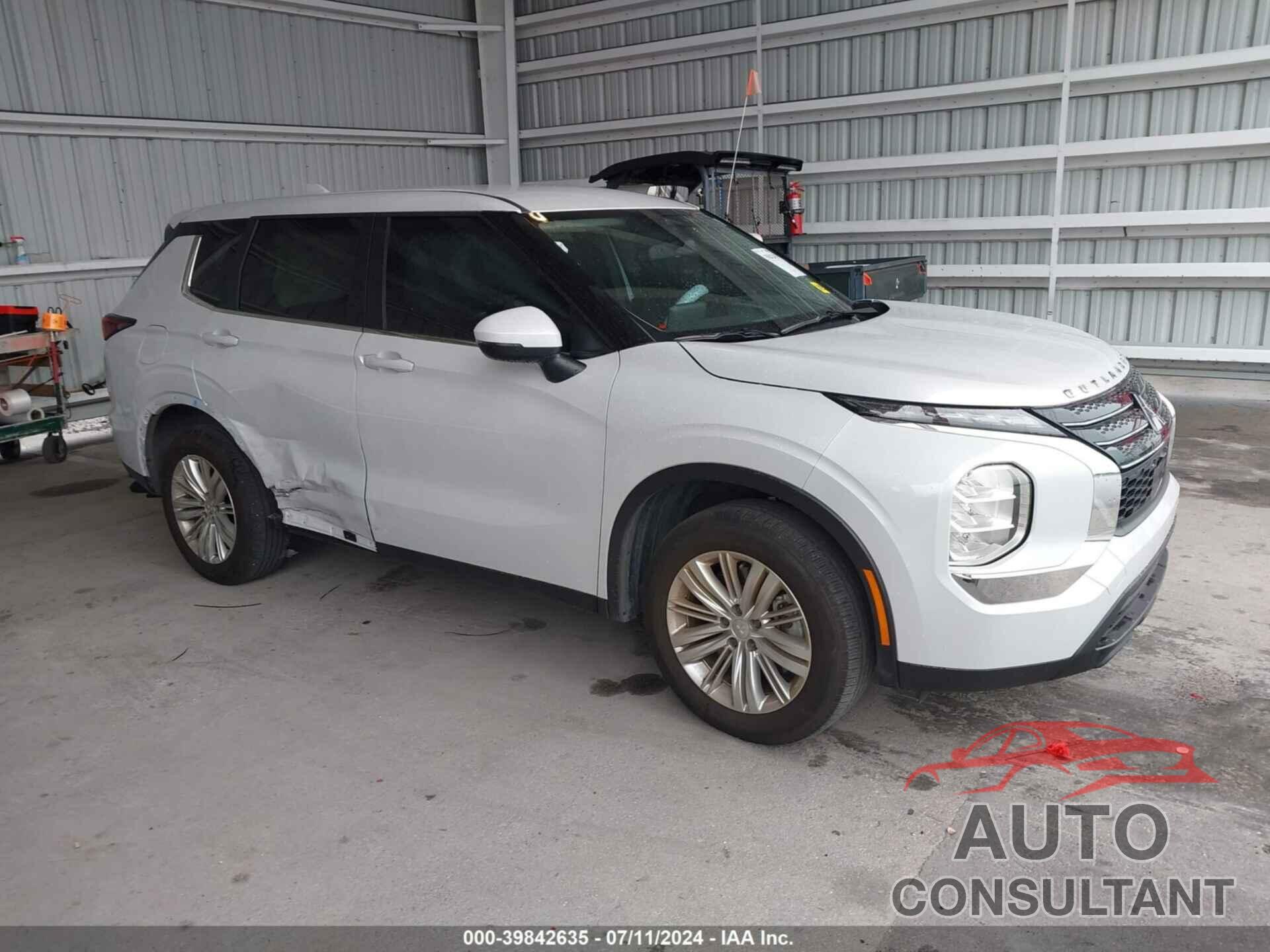 MITSUBISHI OUTLANDER 2023 - JA4J3TA84PZ061014