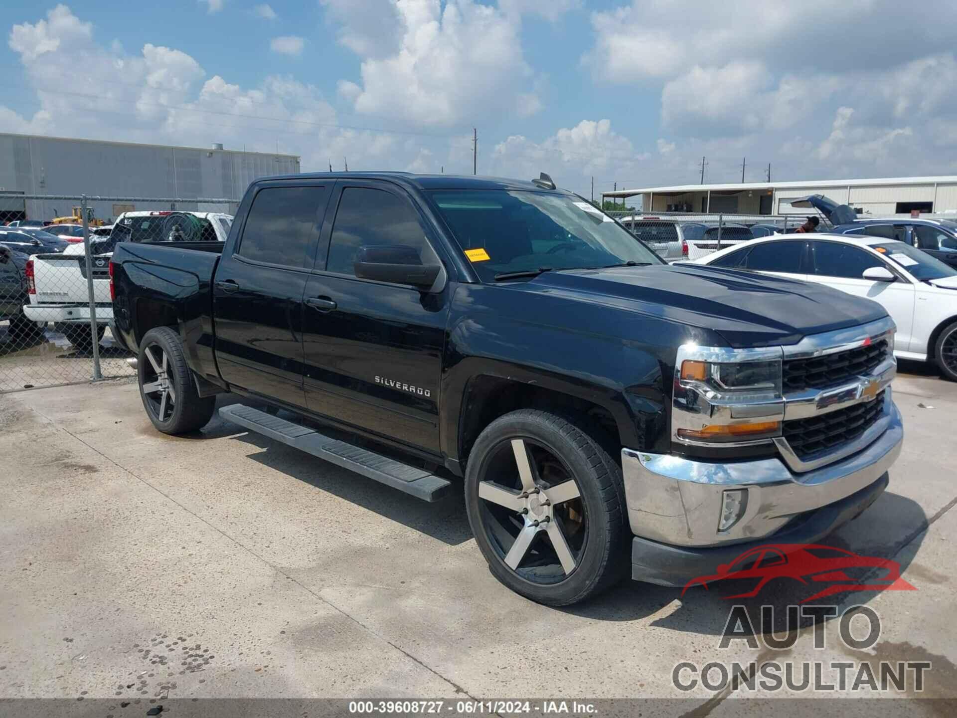 CHEVROLET SILVERADO 1500 2017 - 3GCPCREC9HG101624