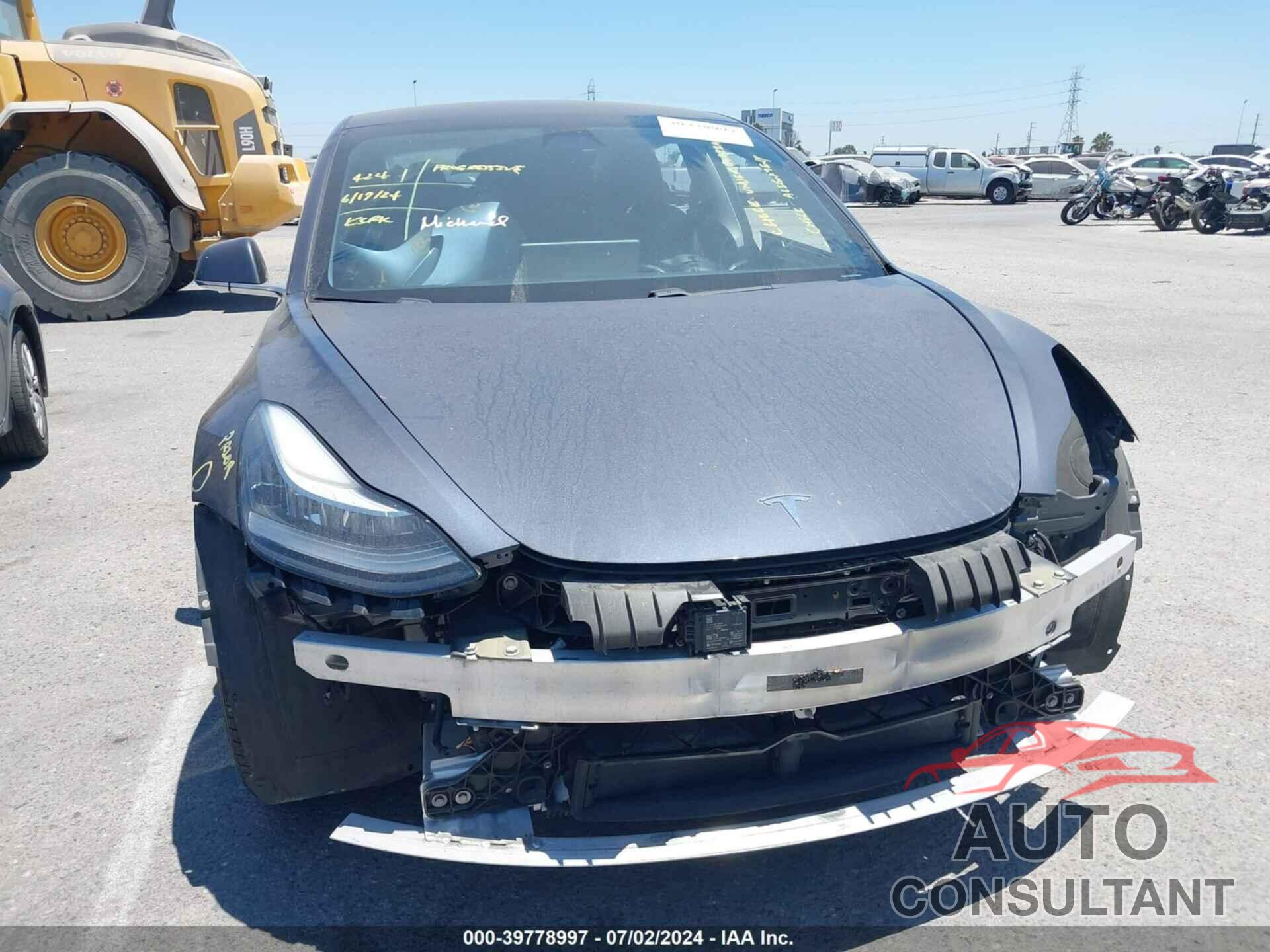 TESLA MODEL 3 2020 - 5YJ3E1EA0LF643900
