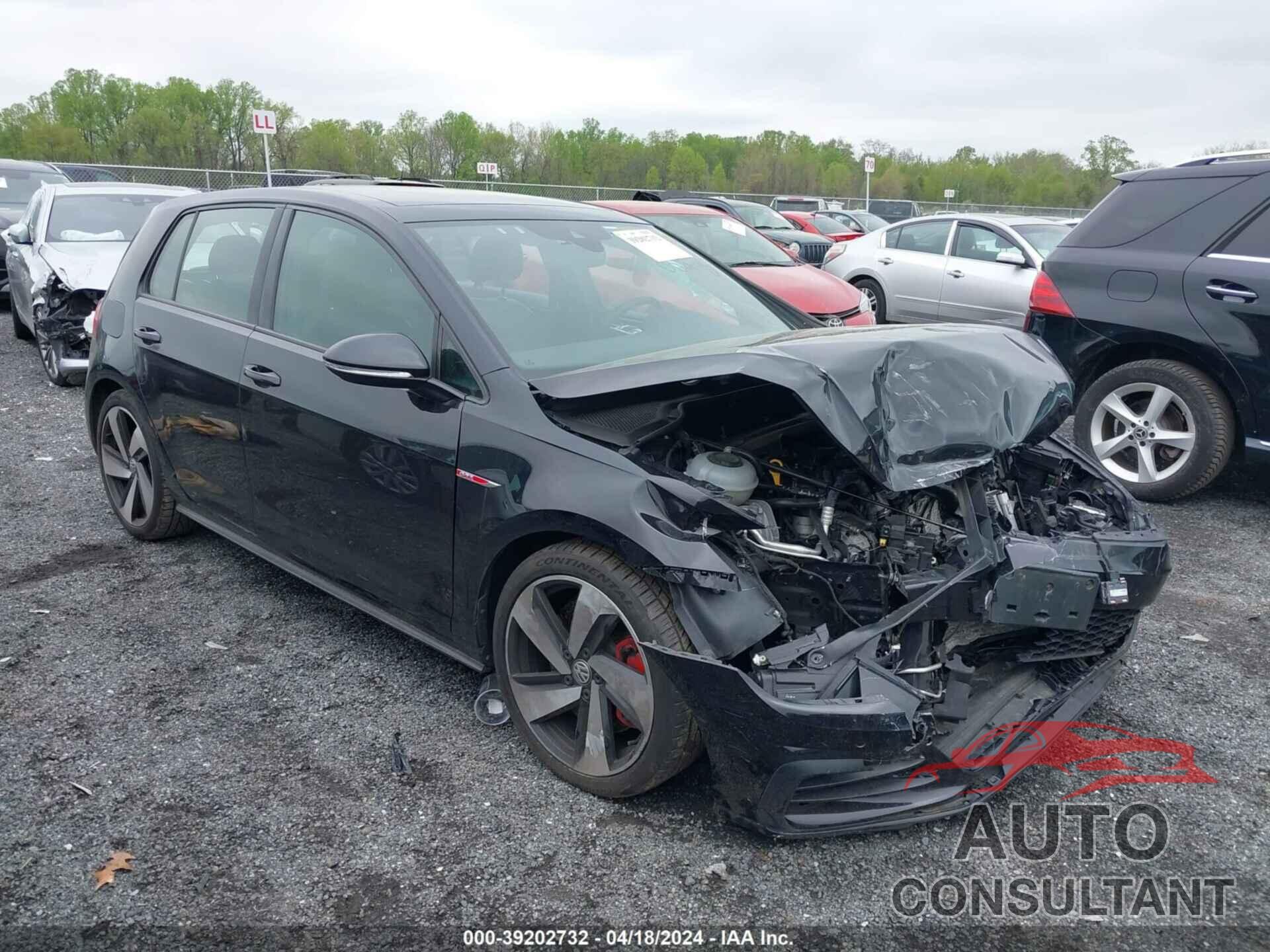VOLKSWAGEN GOLF GTI 2019 - 3VW6T7AU4KM023855