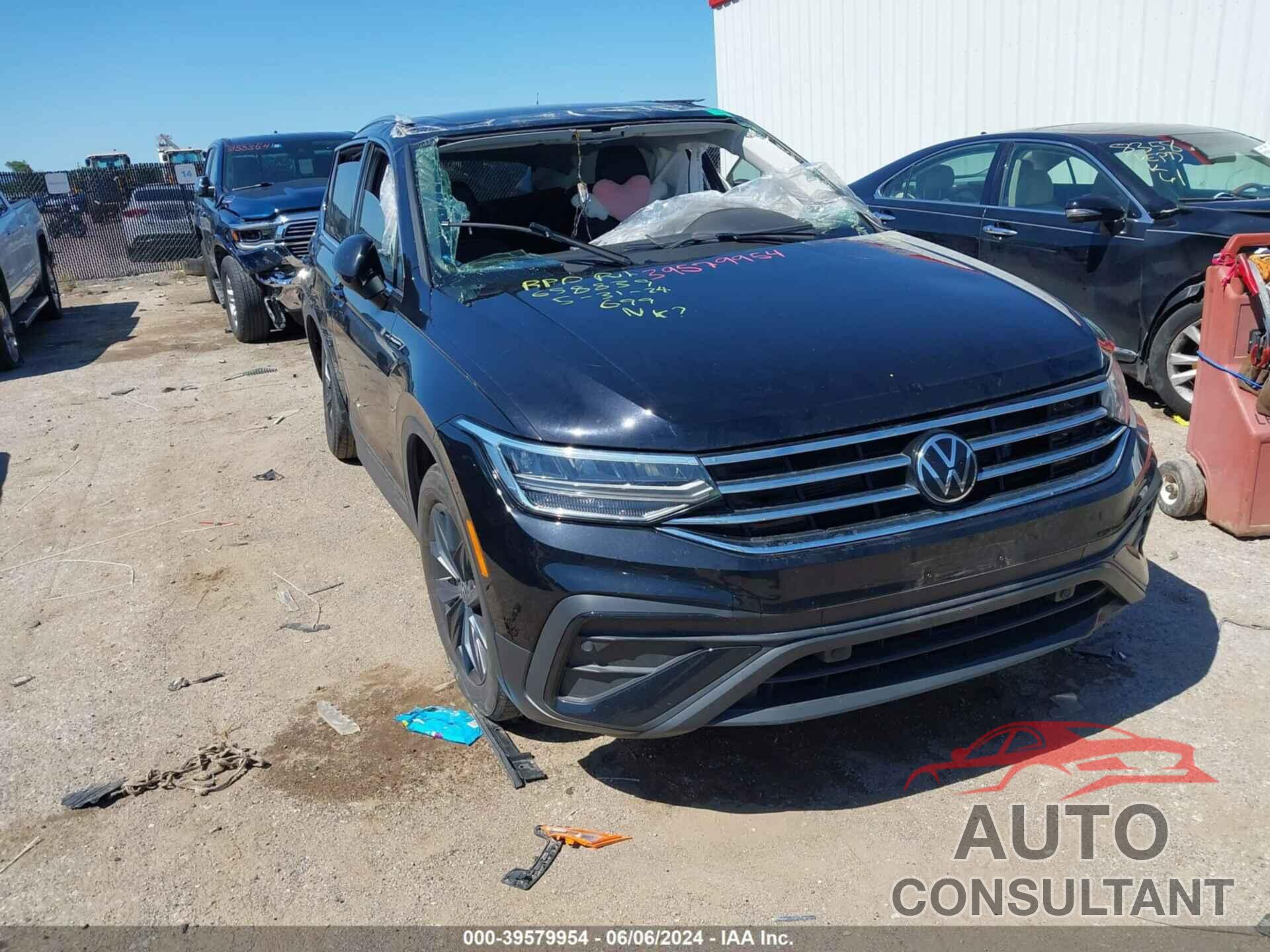 VOLKSWAGEN TIGUAN 2023 - 3VVNB7AX5PM028065