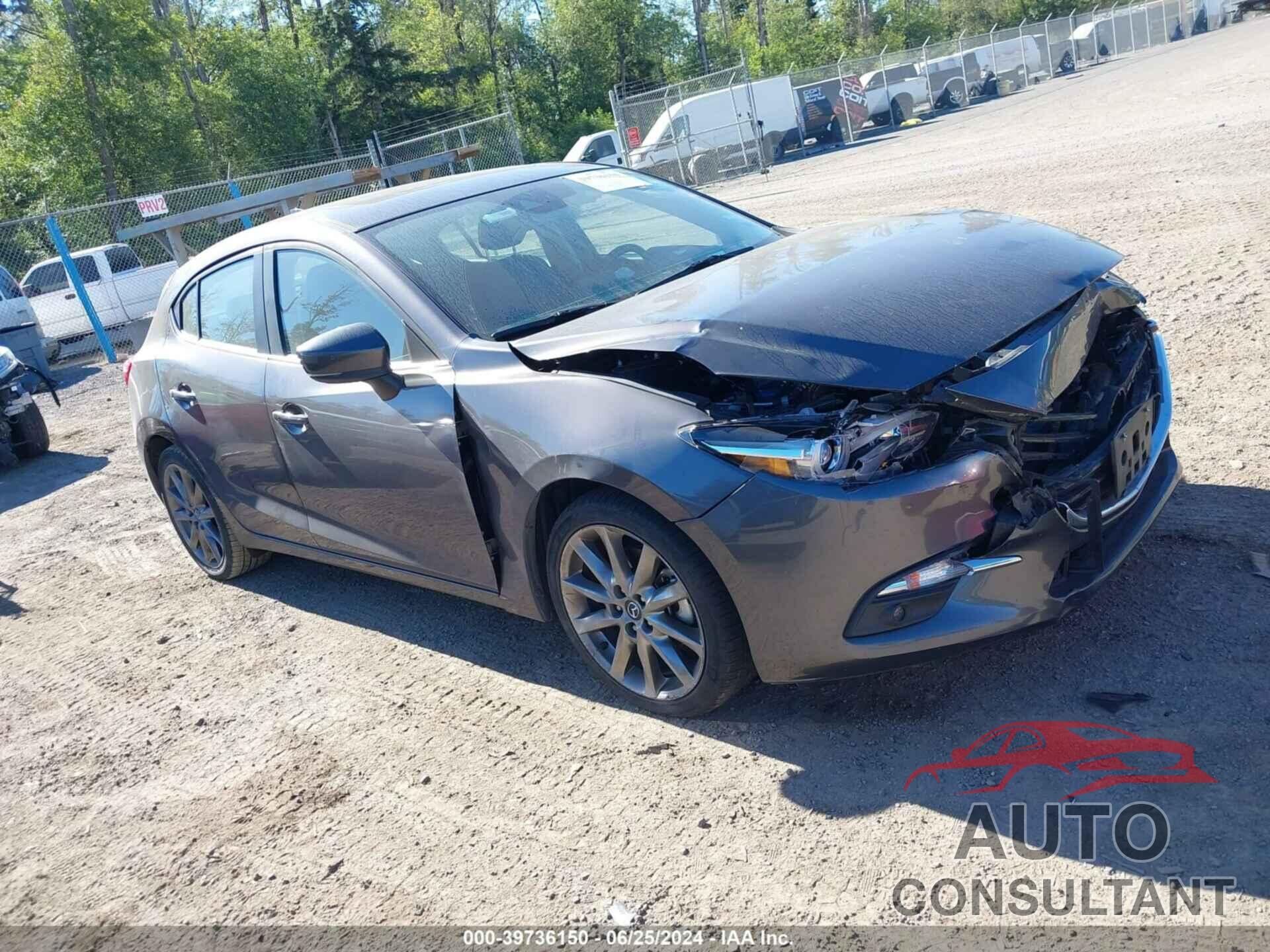 MAZDA MAZDA3 2018 - 3MZBN1M35JM245733