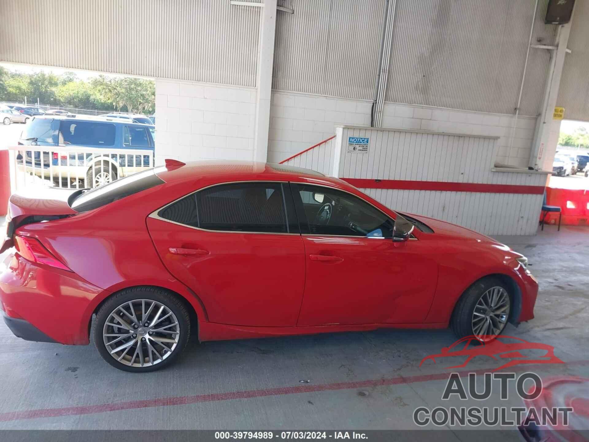 LEXUS IS 200T 2017 - JTHBA1D26H5040376