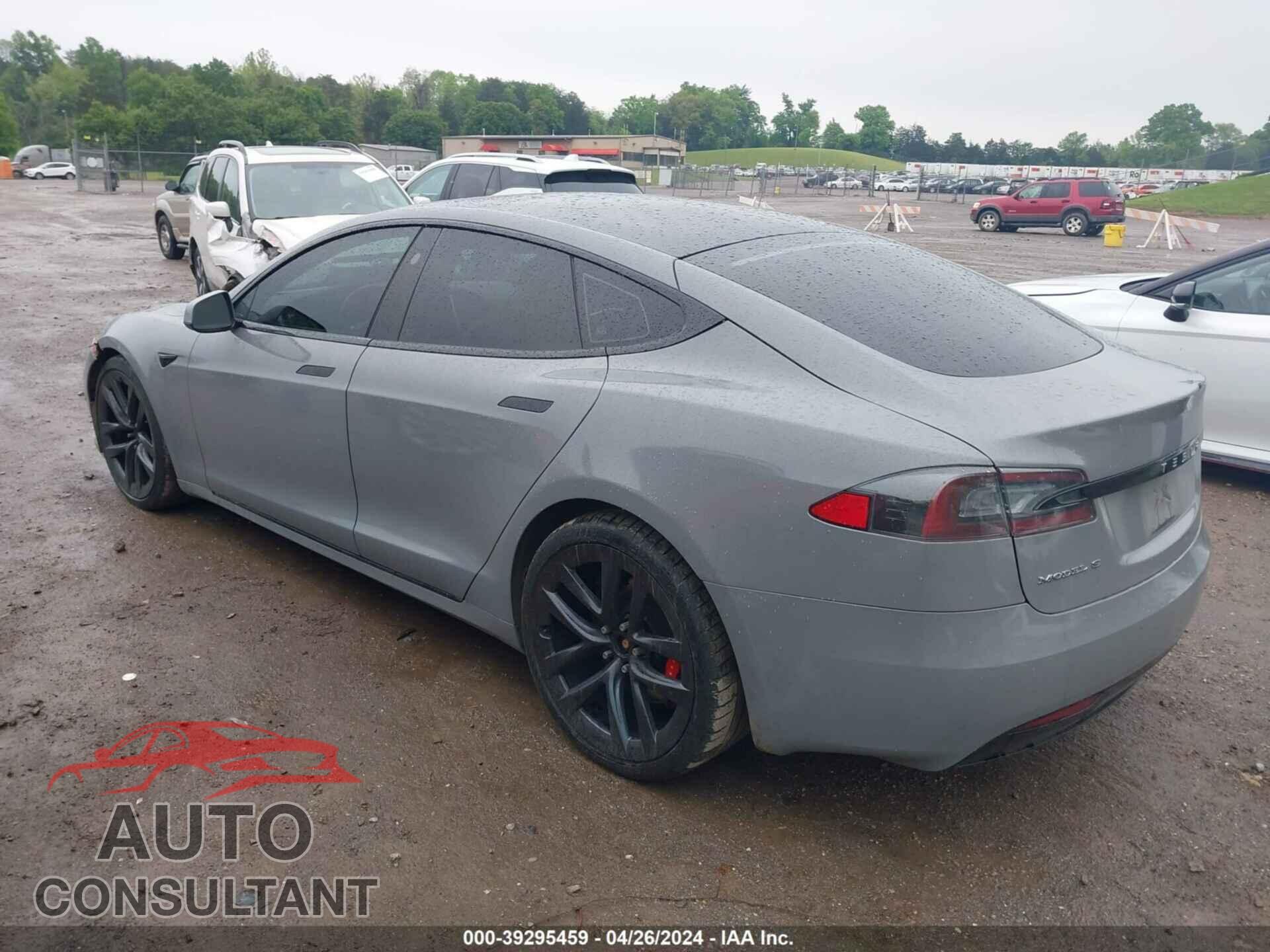 TESLA MODEL S 2017 - 5YJSA1E45HF229519