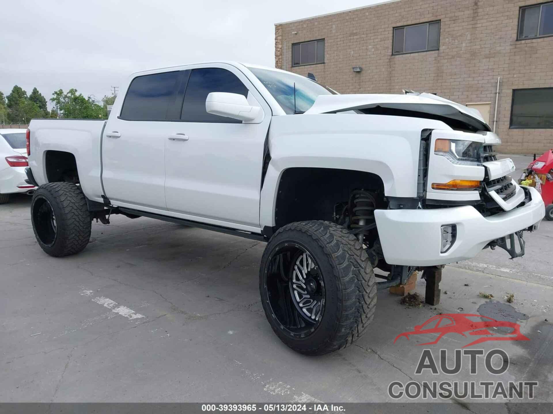 CHEVROLET SILVERADO 2017 - 3GCUKREC6HG113901