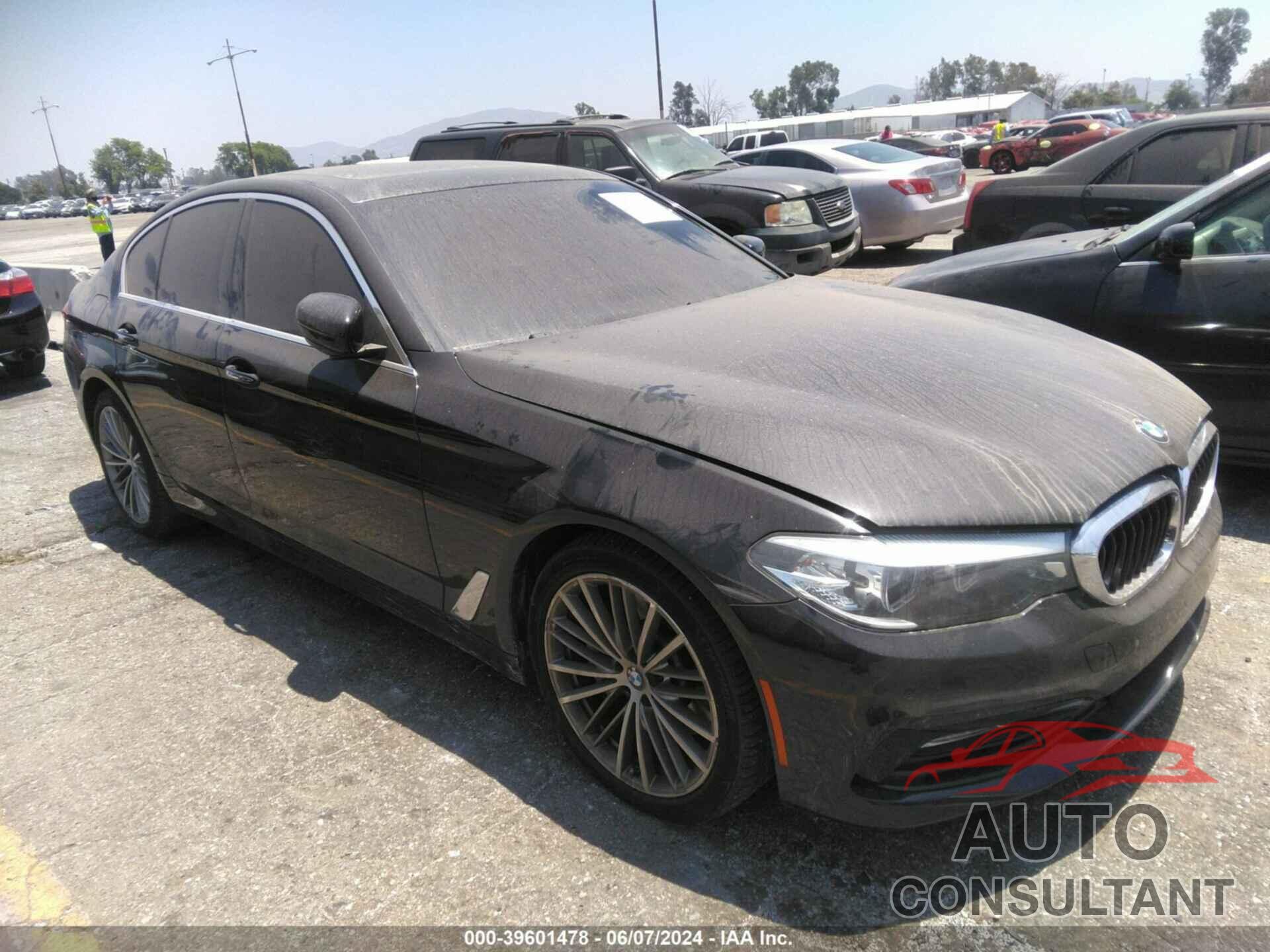 BMW 530I 2018 - WBAJA5C50JWA38588