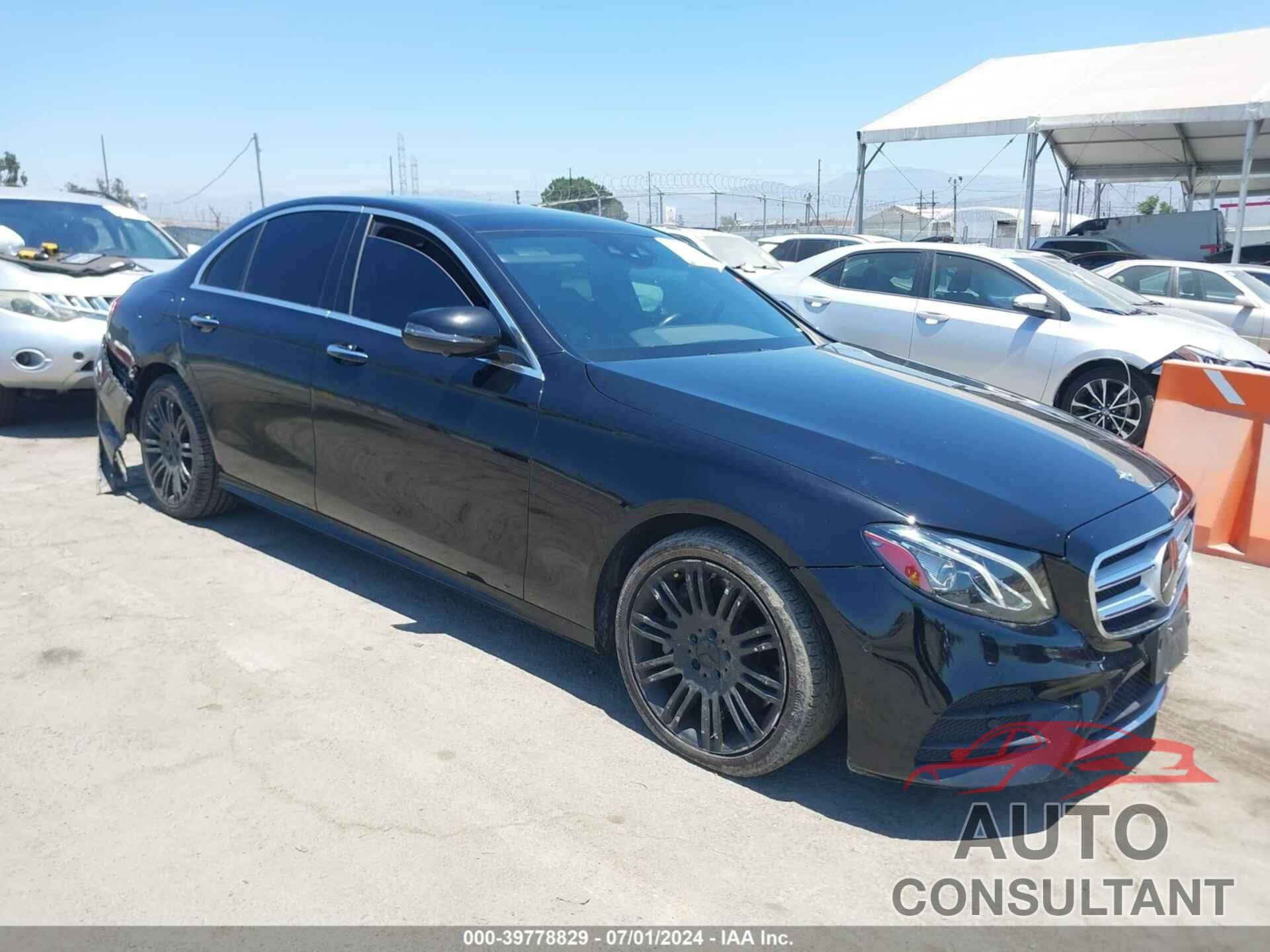 MERCEDES-BENZ E 300 2019 - WDDZF4JB6KA522468