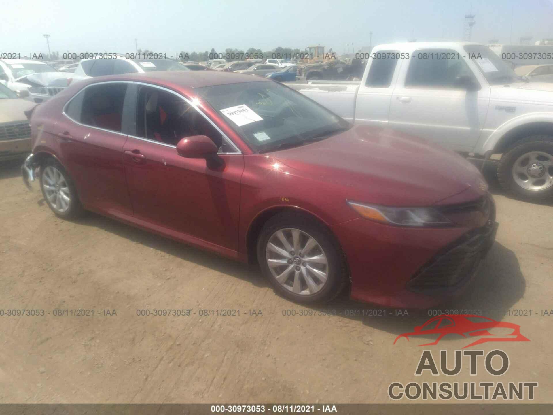 TOYOTA CAMRY 2018 - 4T1B11HK6JU598845