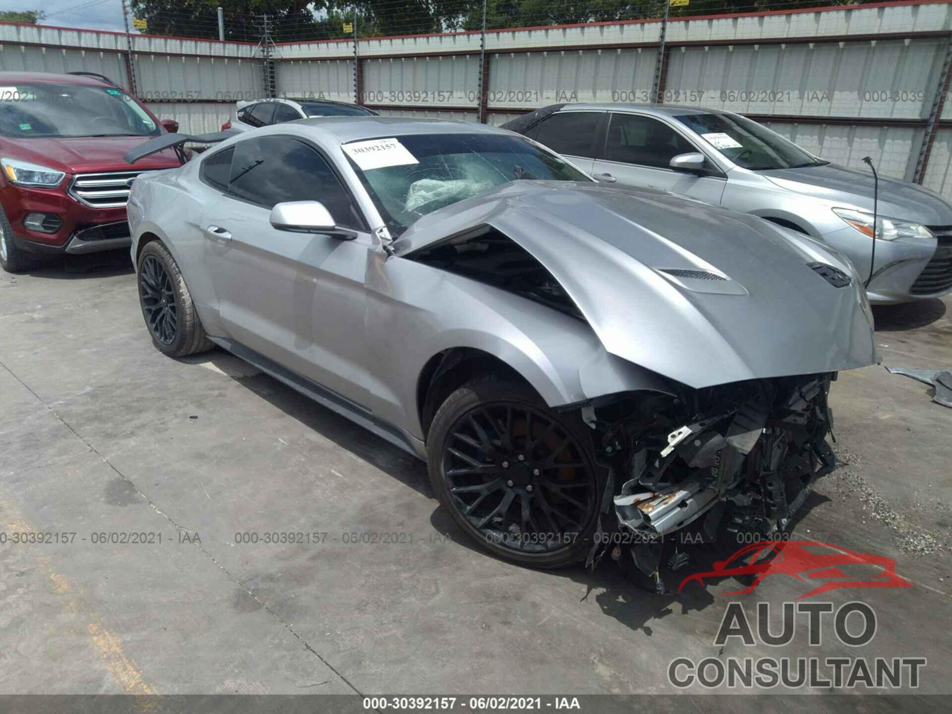 FORD MUSTANG 2019 - 1FA6P8TH1K5150605