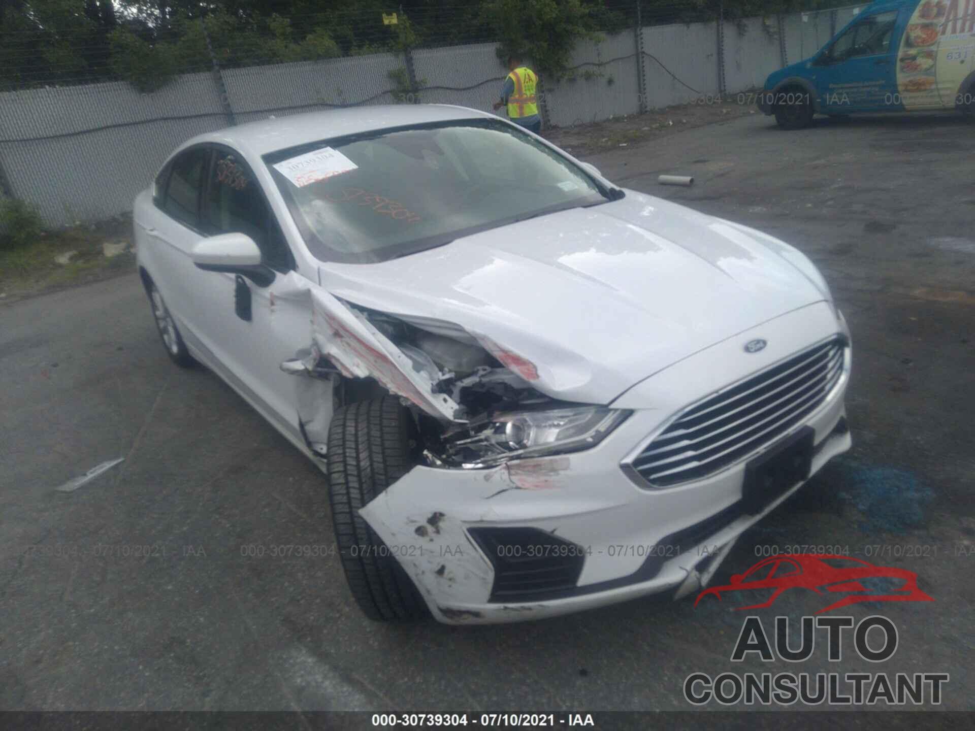 FORD FUSION HYBRID 2020 - 3FA6P0LU5LR173401