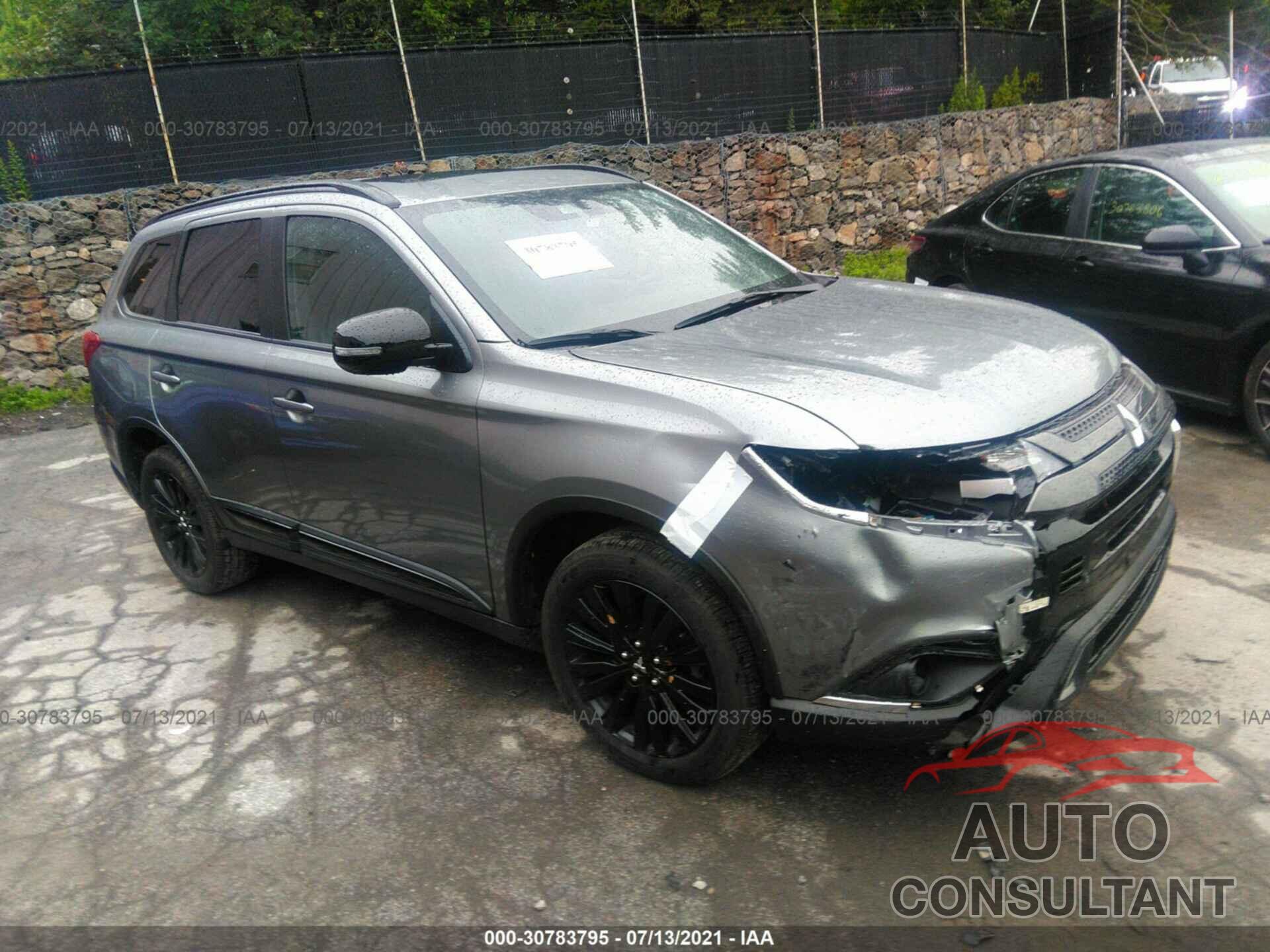 MITSUBISHI OUTLANDER 2020 - JA4AZ3A38LZ040308