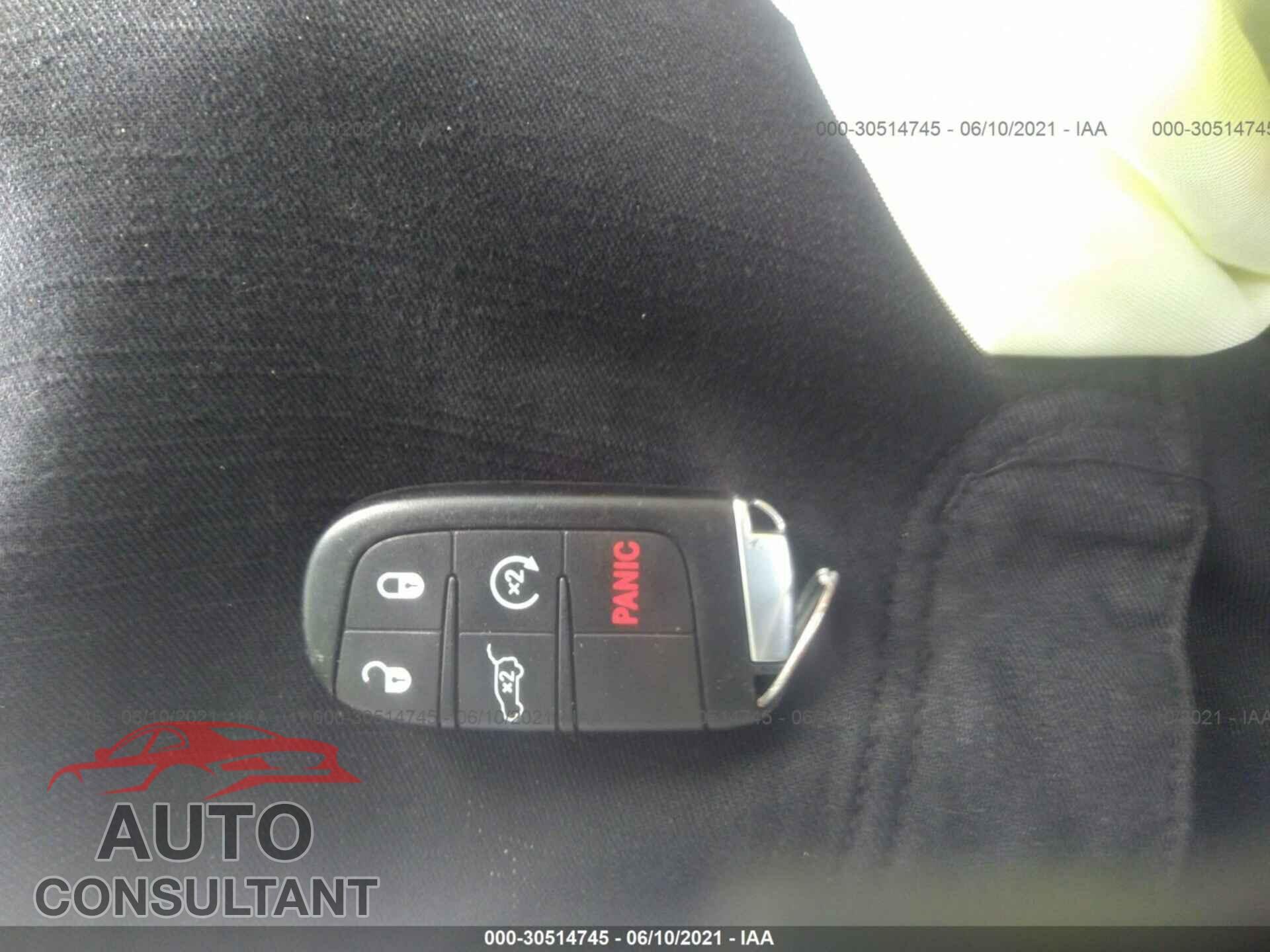 DODGE DURANGO 2017 - 1C4RDJDG5HC884066