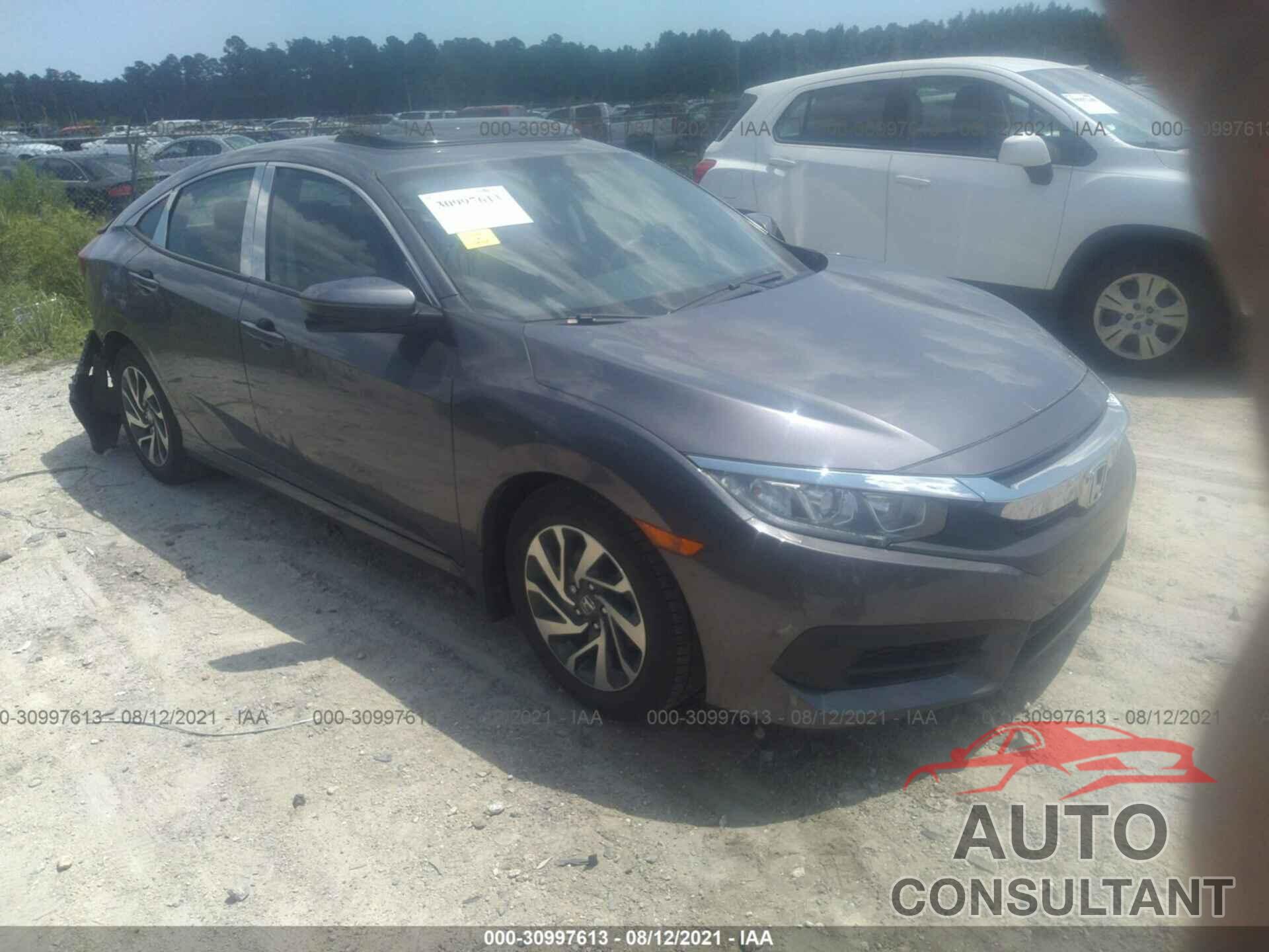 HONDA CIVIC SEDAN 2017 - 2HGFC2F71HH567392