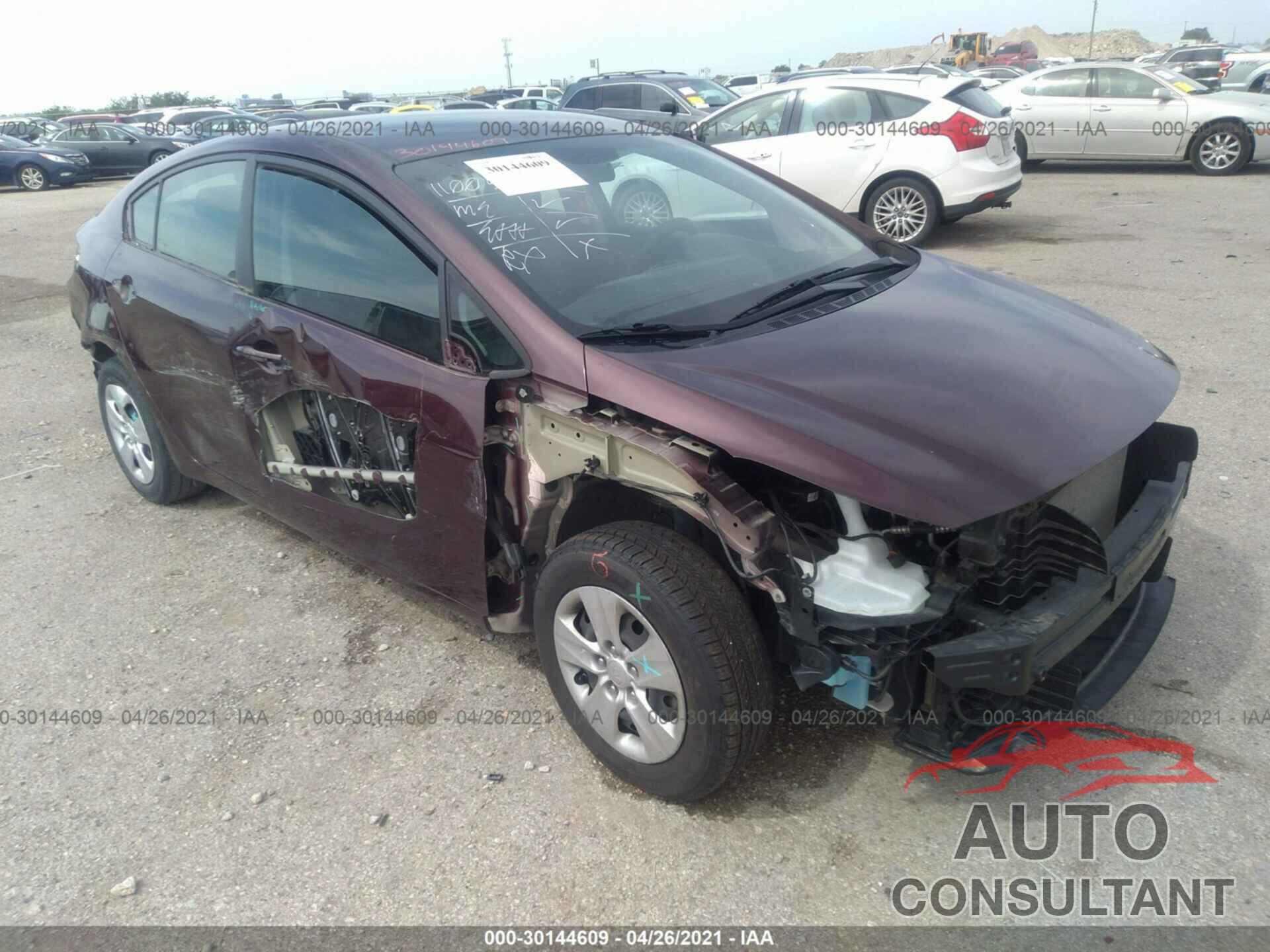 KIA FORTE 2017 - 3KPFK4A79HE102651