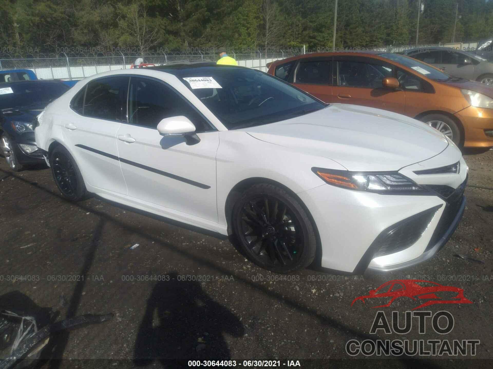 TOYOTA CAMRY 2021 - 4T1K61AKXMU531942