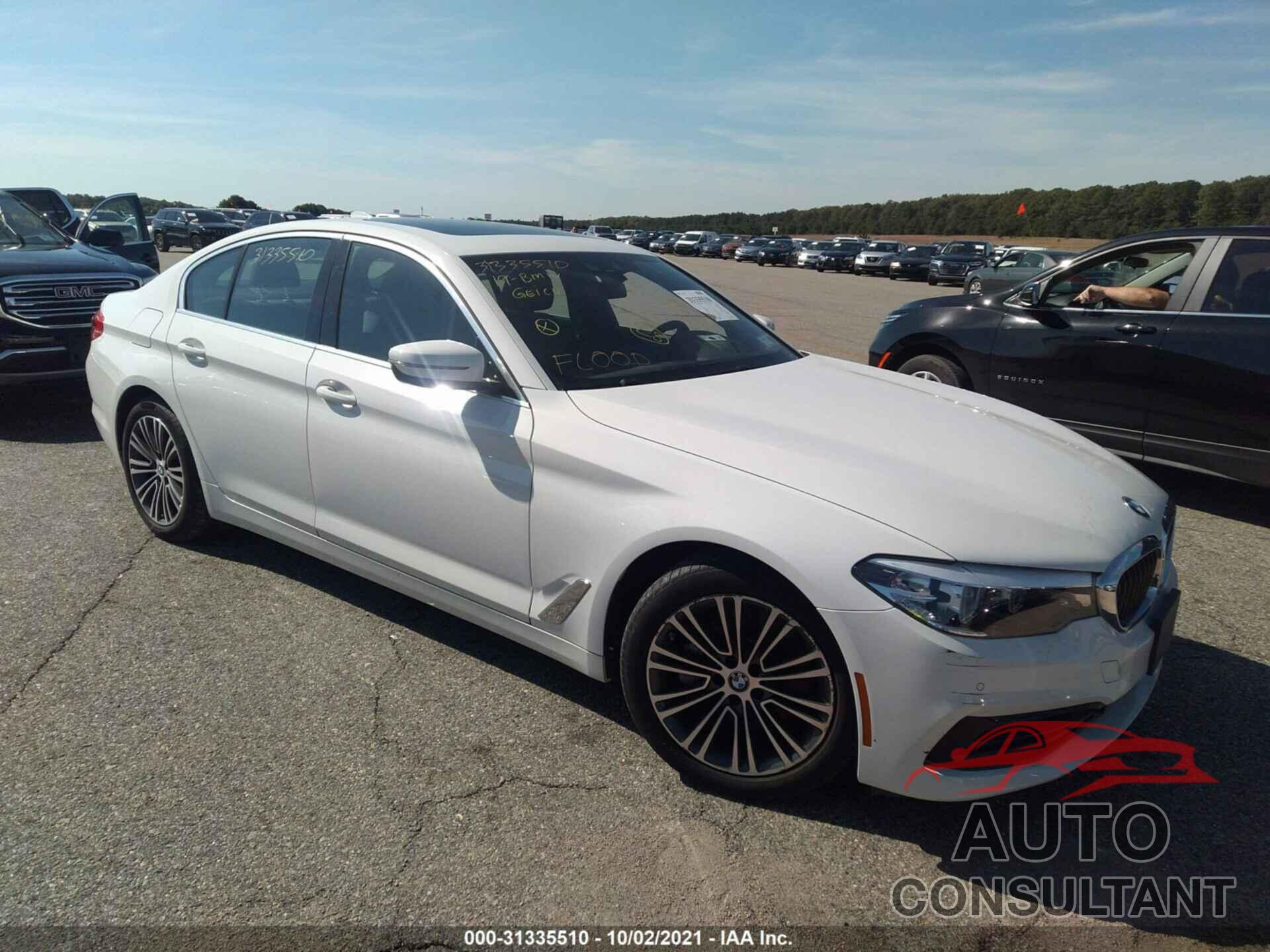 BMW 5 SERIES 2019 - WBAJA7C5XKWW21132