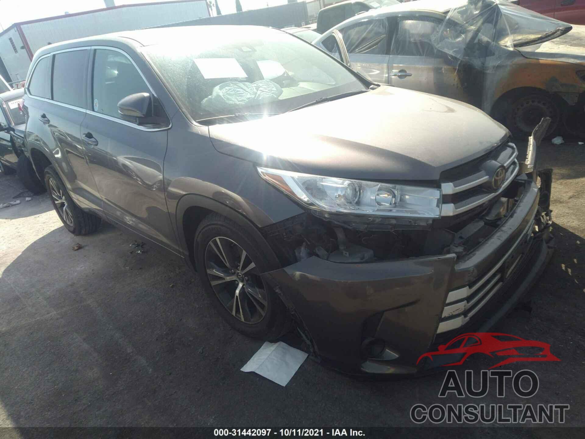 TOYOTA HIGHLANDER 2017 - 5TDZZRFH2HS228038