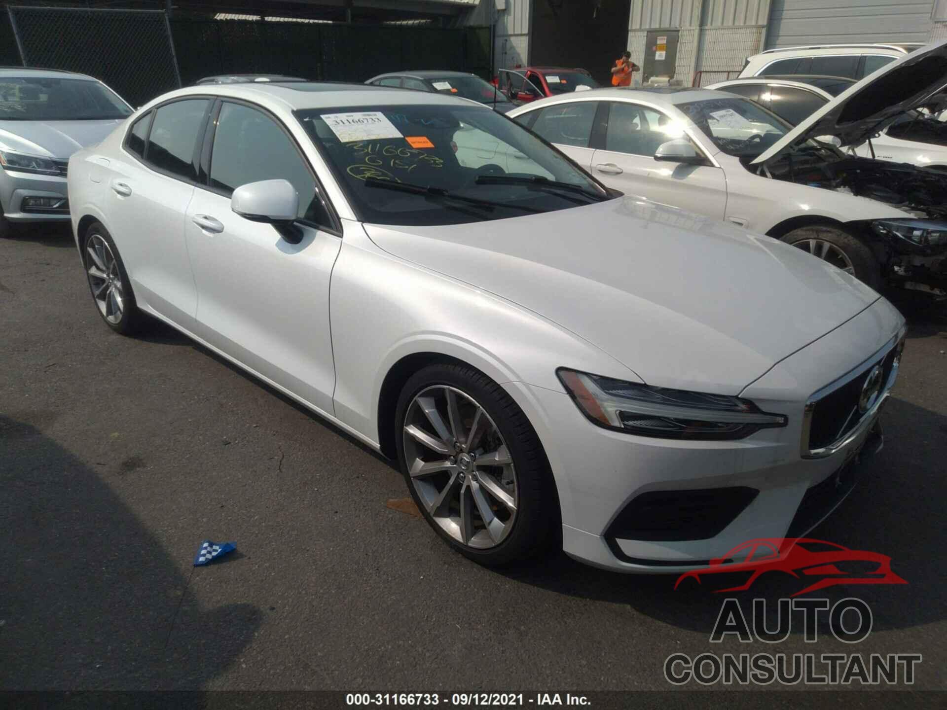 VOLVO S60 2019 - 7JRA22TK7KG008227