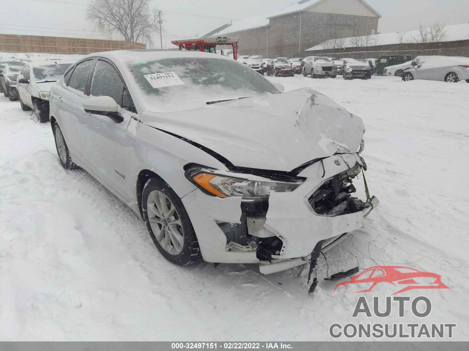 FORD FUSION HYBRID 2019 - 3FA6P0LU2KR238235