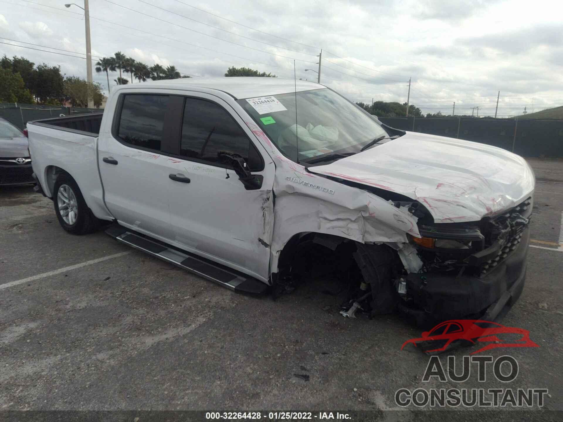 CHEVROLET SILVERADO 1500 2020 - 3GCPWAEH8LG181141