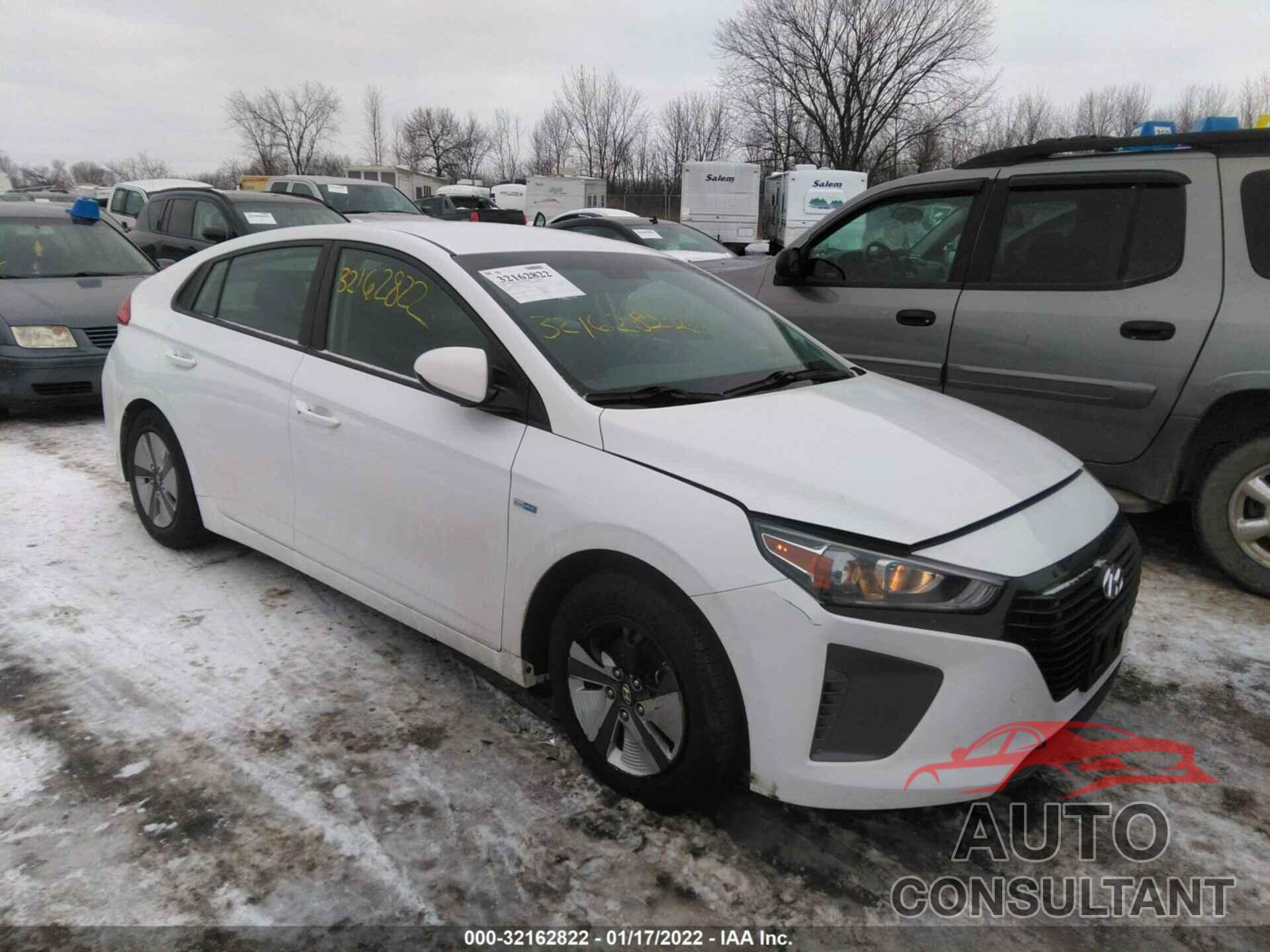 HYUNDAI IONIQ HYBRID 2019 - KMHC65LC8KU114382