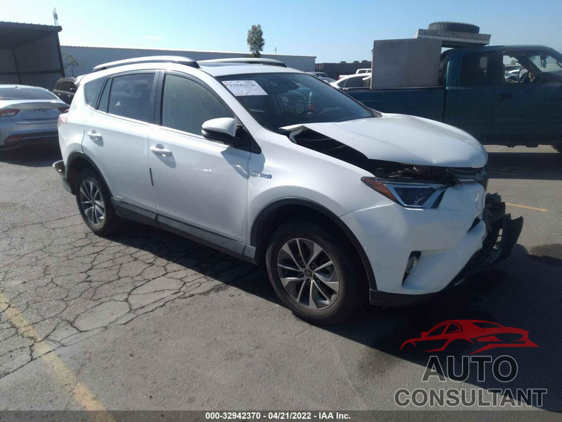 TOYOTA RAV4 2018 - JTMRJREV6JD188806