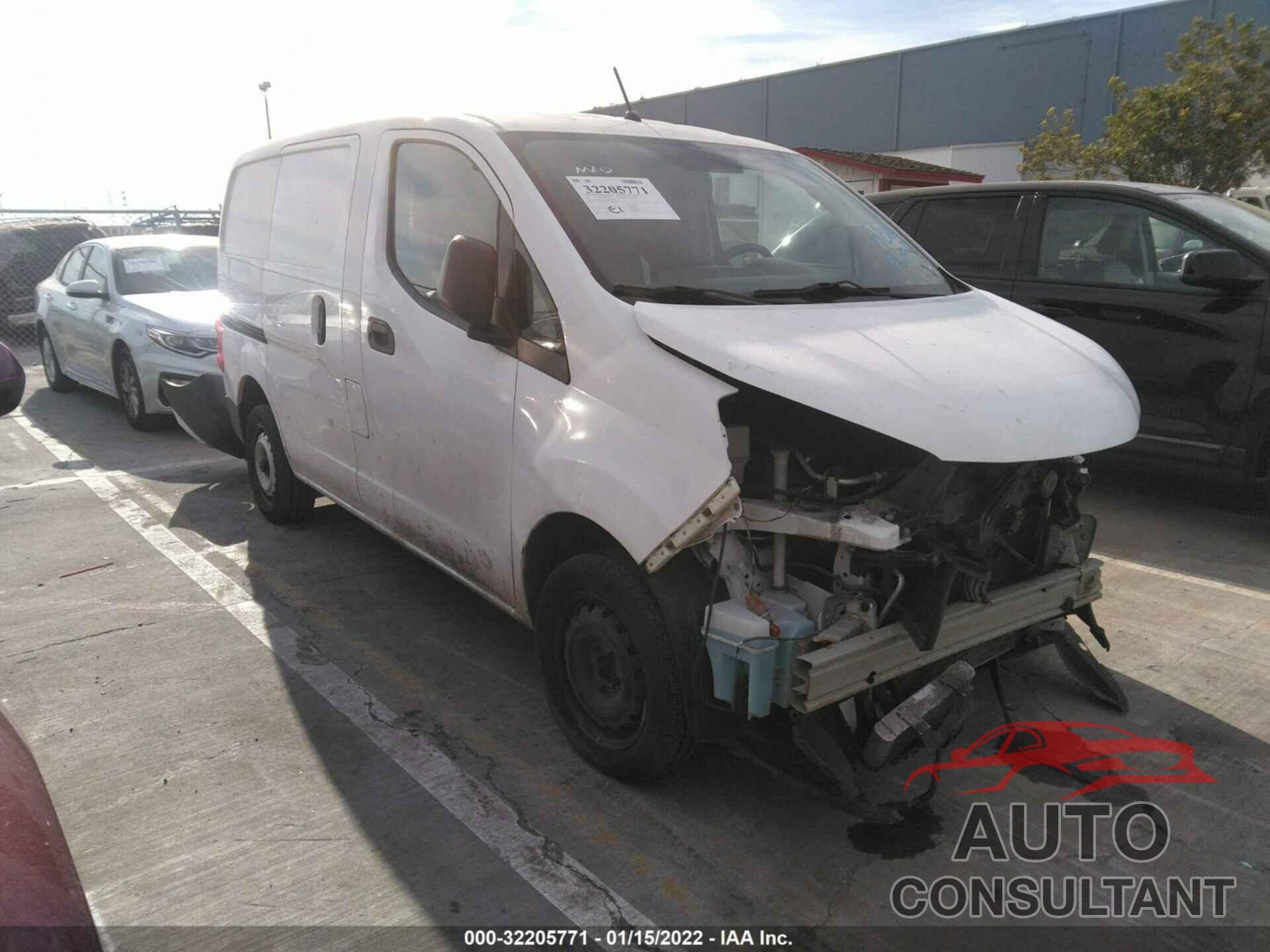 NISSAN NV200 COMPACT CARGO 2017 - 3N6CM0KN0HK695057