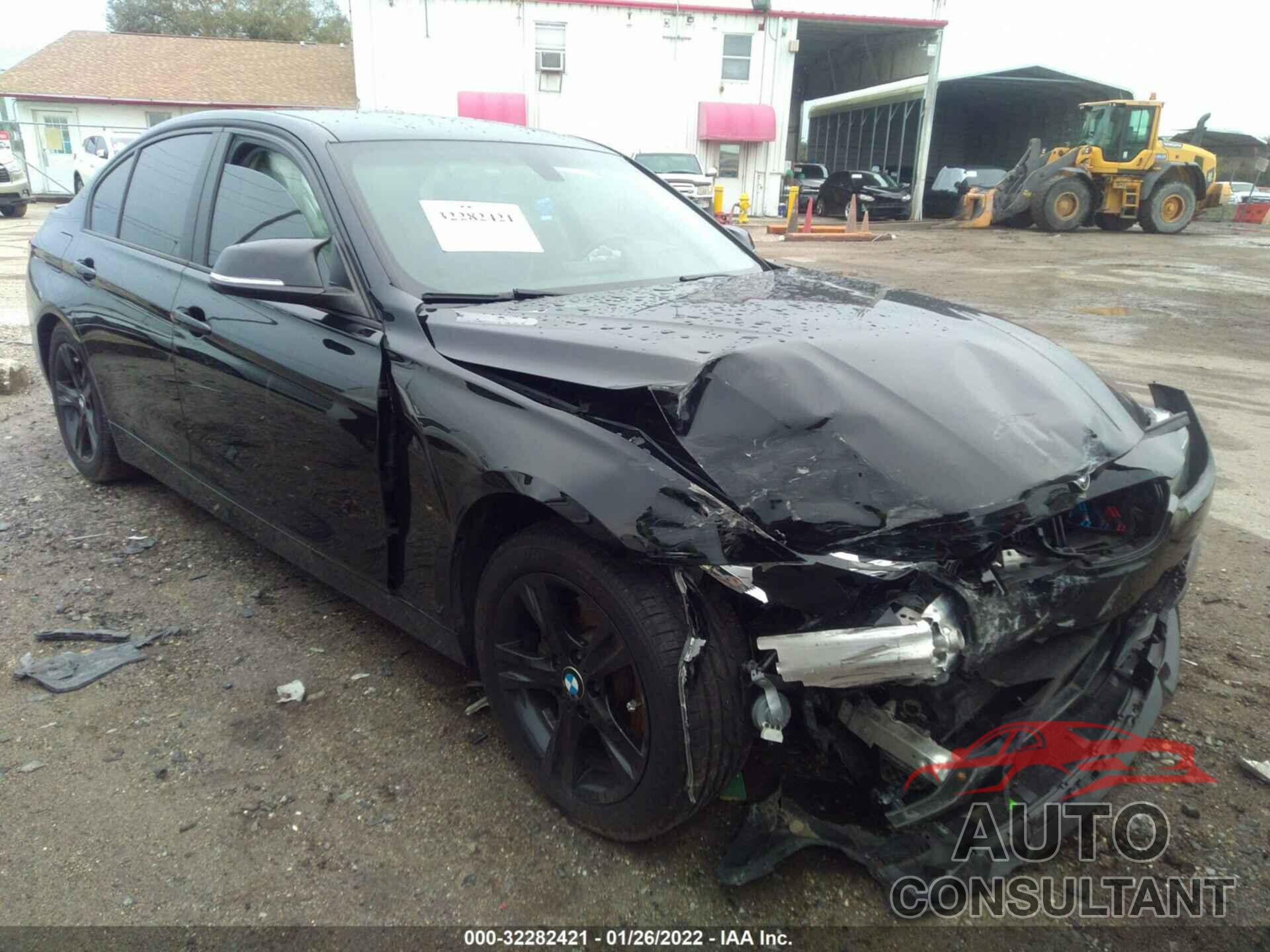BMW 3 SERIES 2016 - WBA8E1G59GNT35361