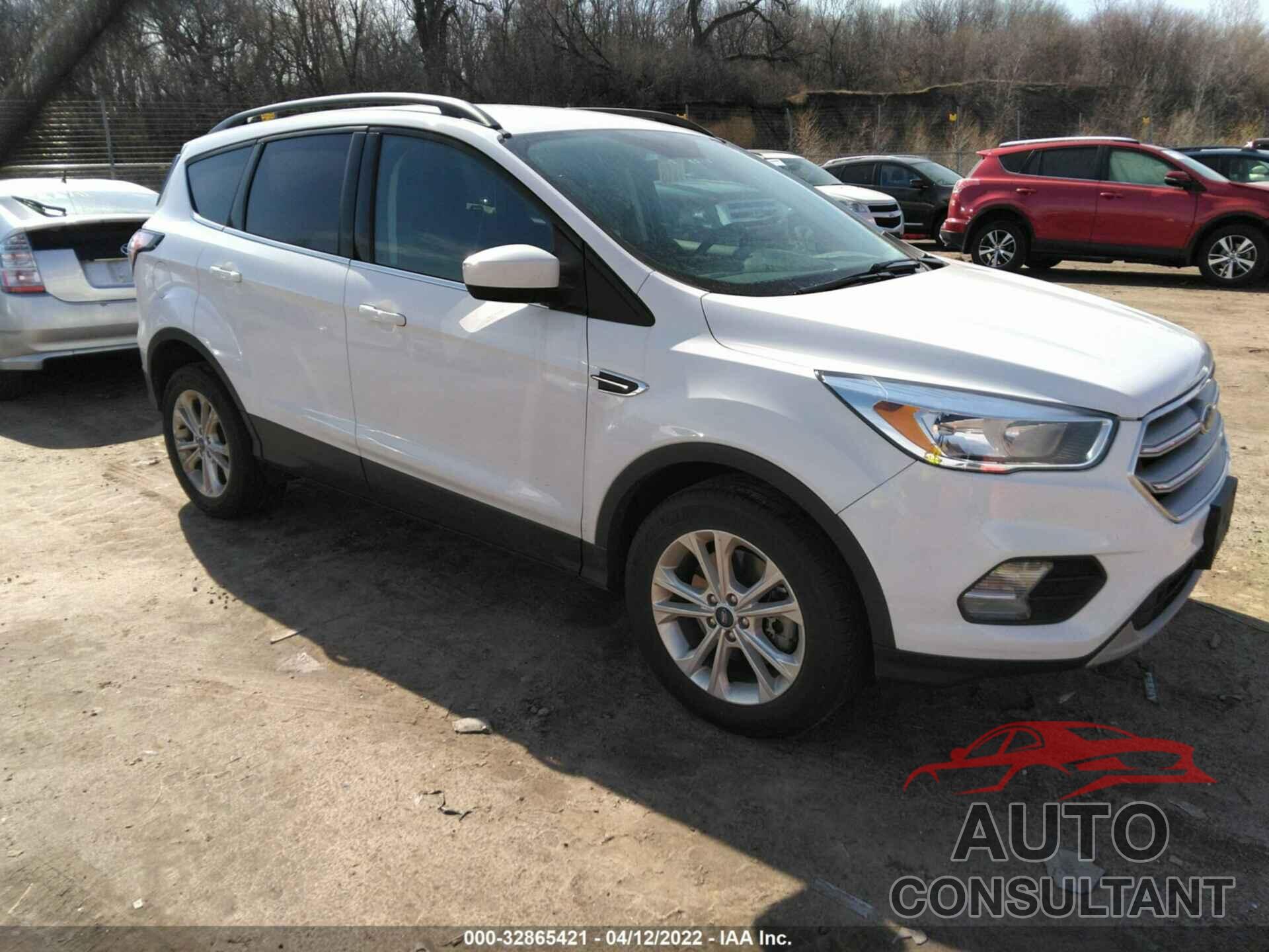 FORD ESCAPE 2018 - 1FMCU9GD5JUC20268
