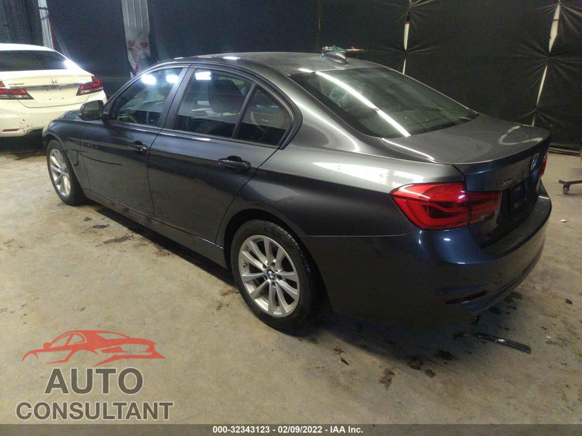 BMW 3 SERIES 2016 - WBA8E5G59GNU21485