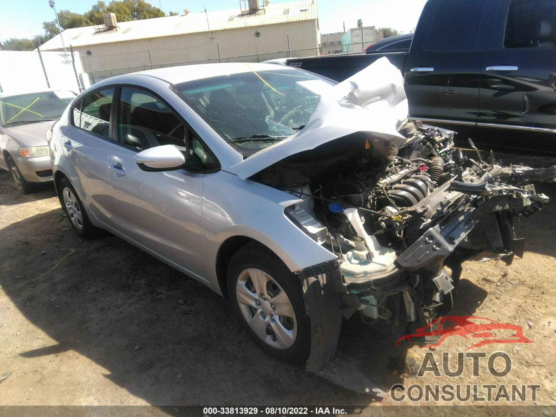 KIA FORTE 2018 - 3KPFK4A71JE252548