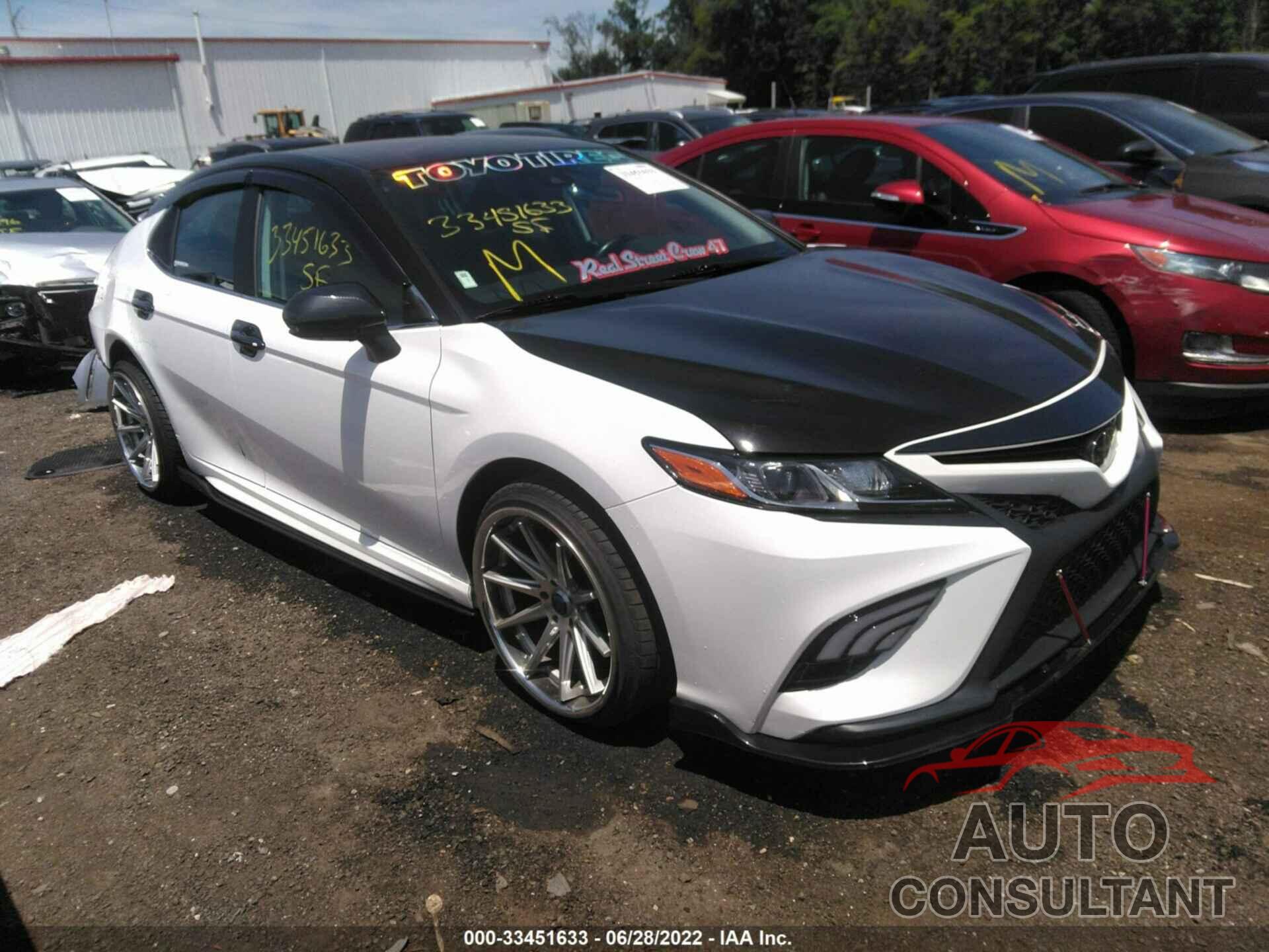 TOYOTA CAMRY 2019 - 4T1B11HK5KU764175