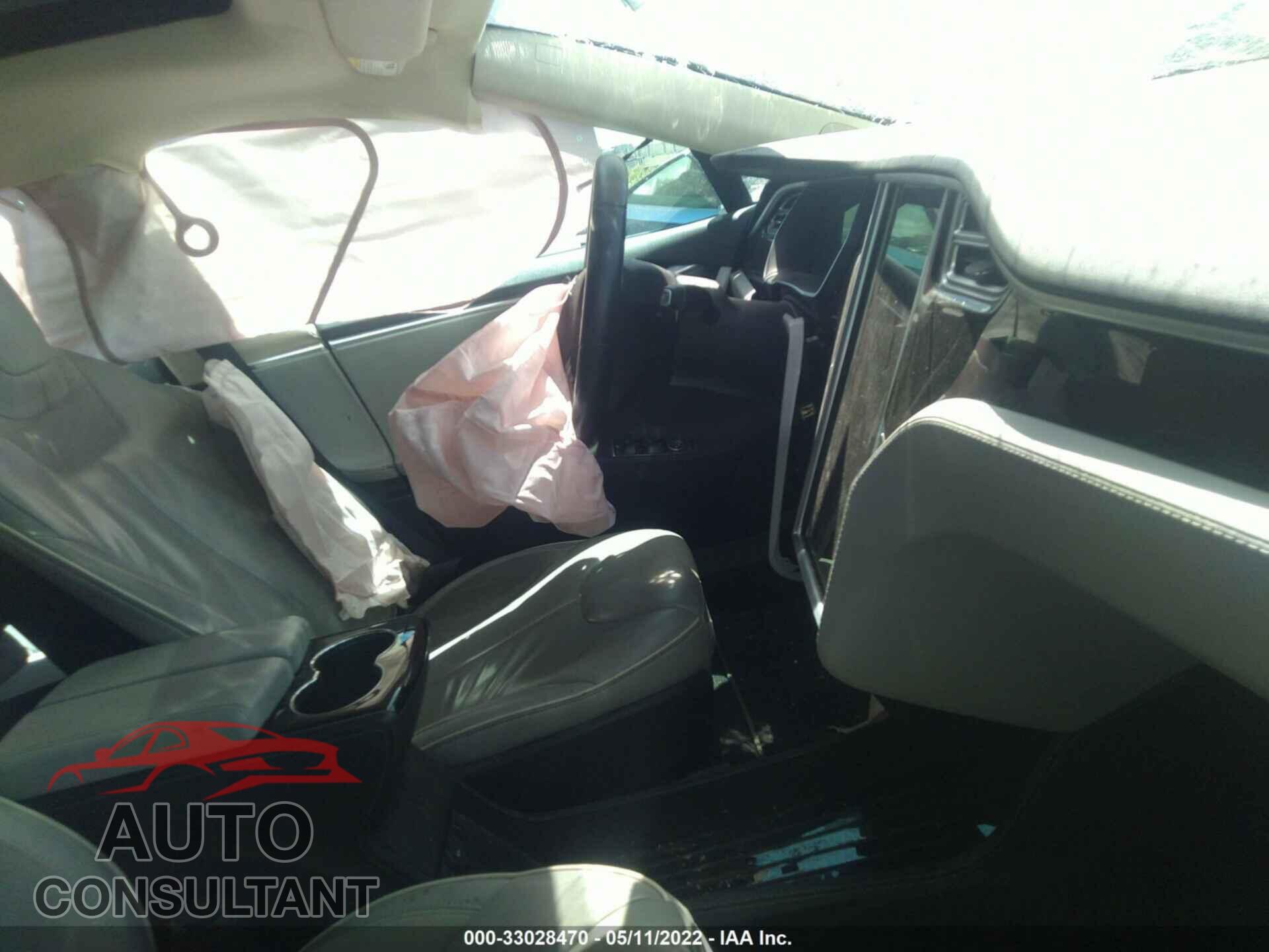 TESLA MODEL S 2014 - 5YJSA1S14EFP61172